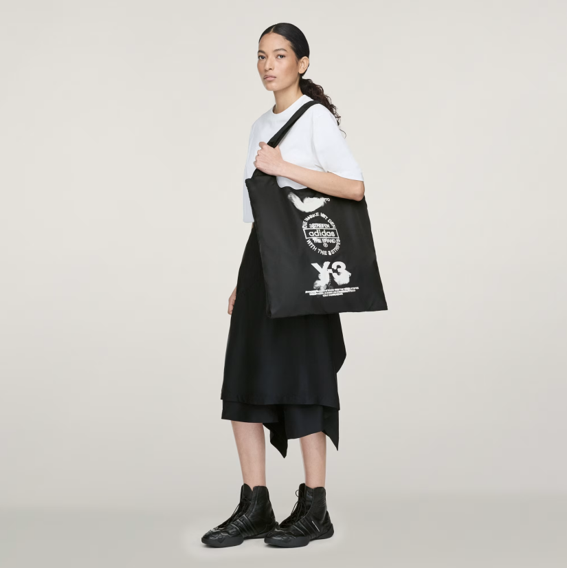 【 Y-3 MERCH TOTE 日式墨染托特包 - 黑 】