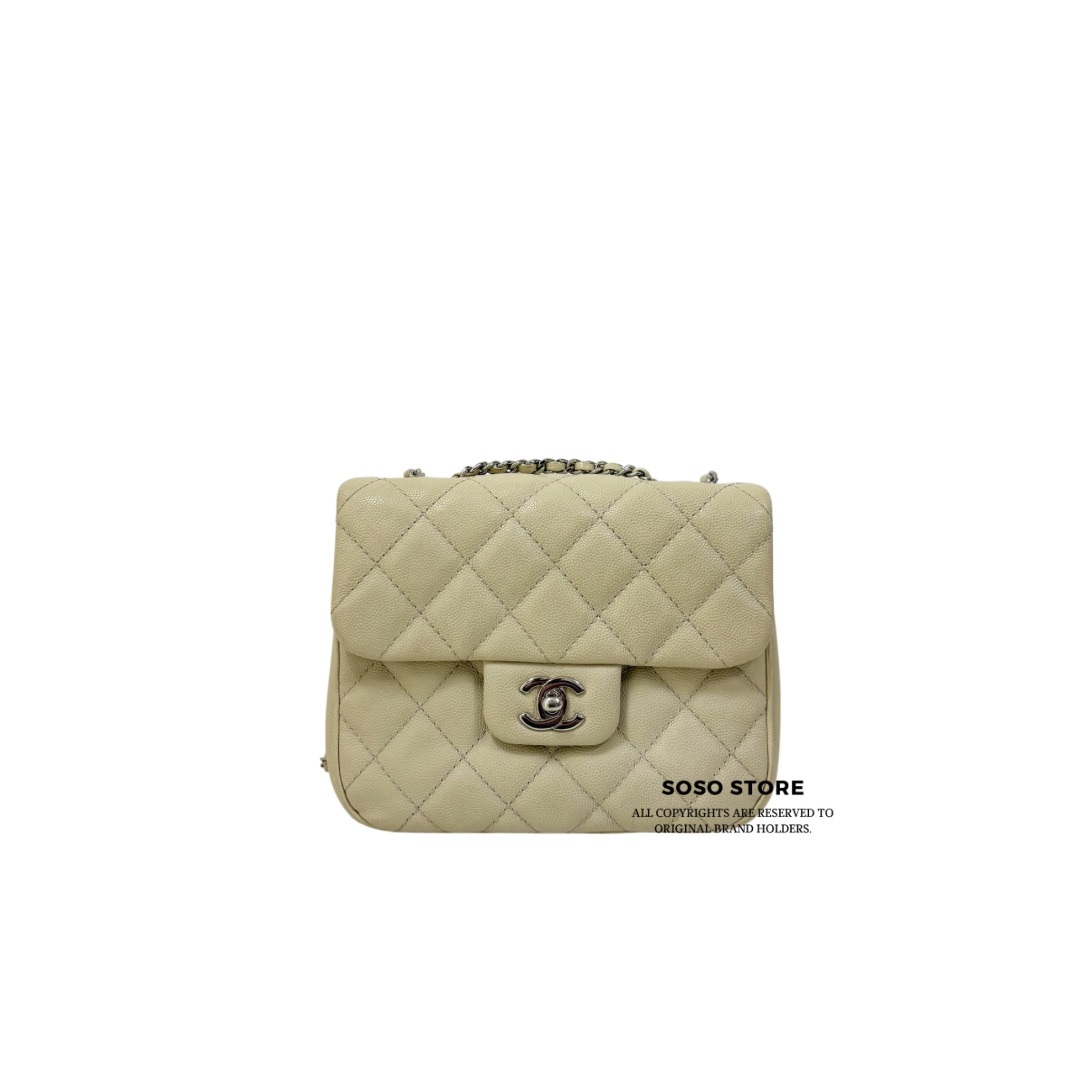 Chanel Urban Companion Small - White / Shw