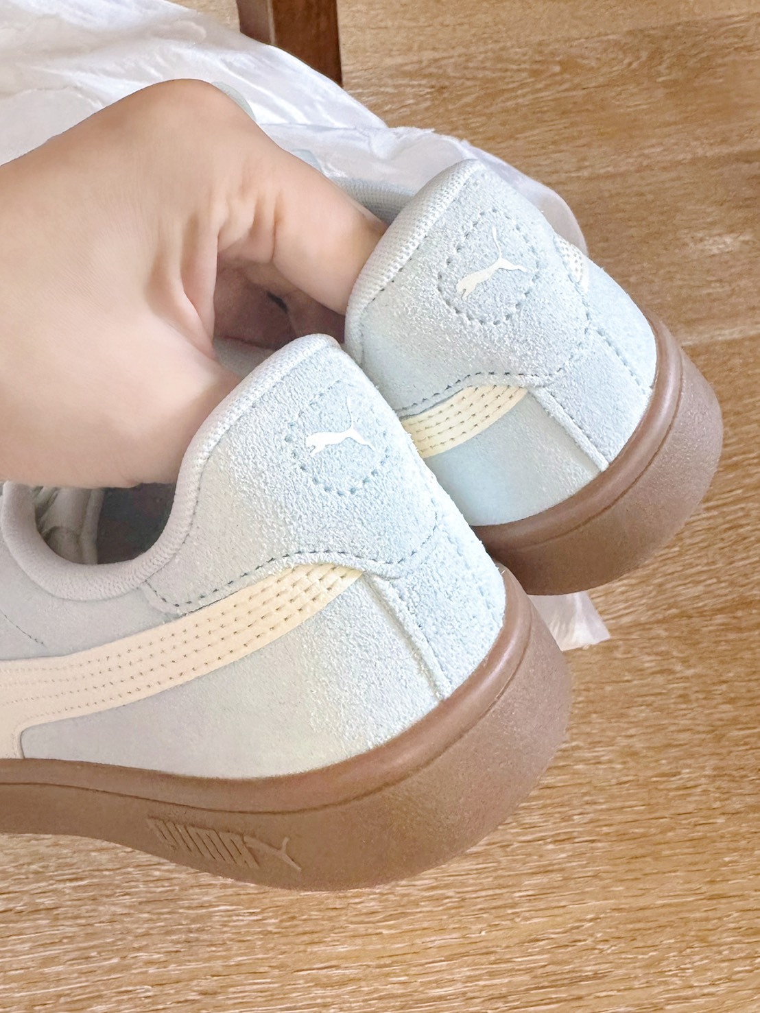 PUMA SMASH 奶油 寶寶藍