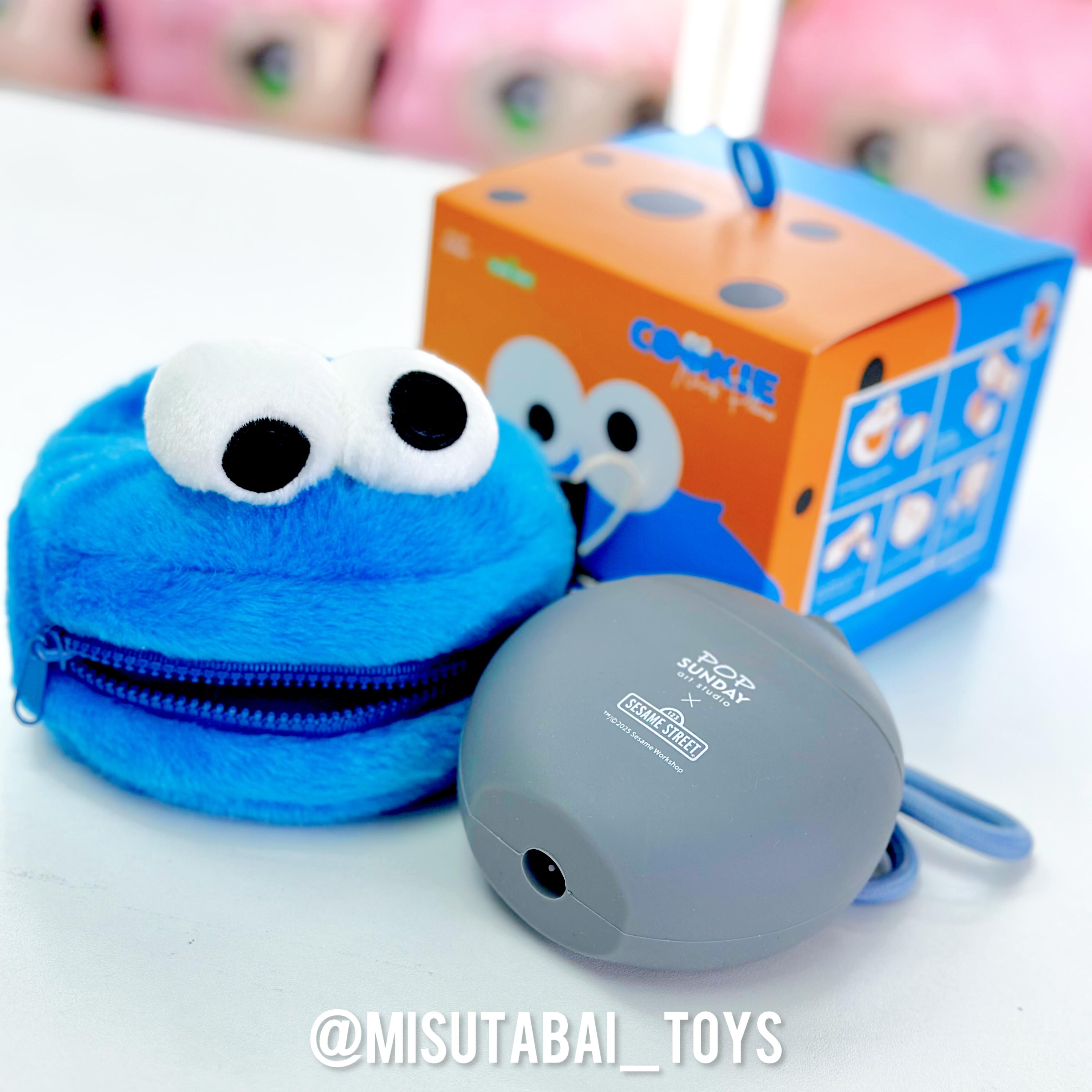POPSUNDAY流行周日 x 芝麻街 Cookie Monster 充氣頸枕