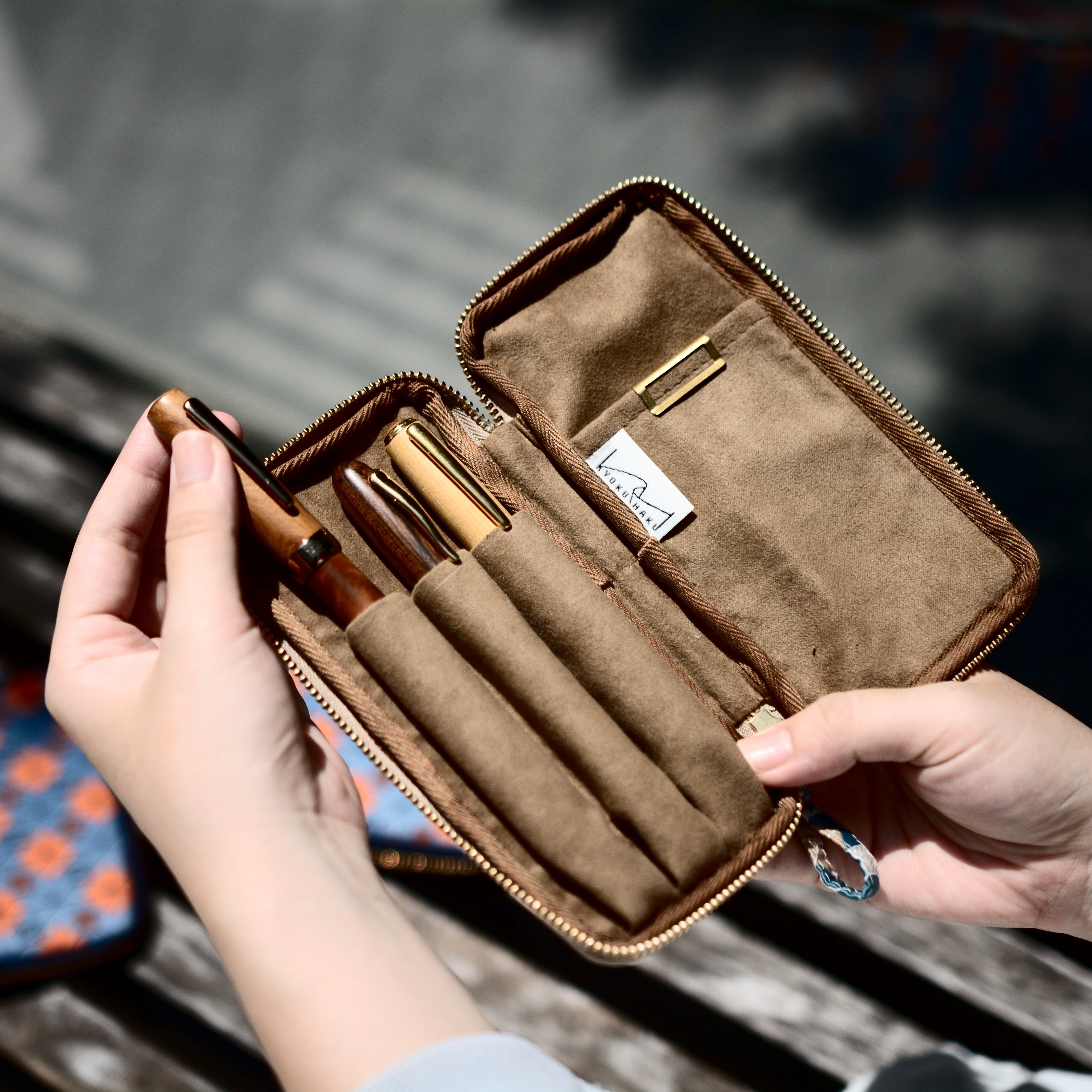Kyokuhaku Zippered 3 Slots Pen case Restitch