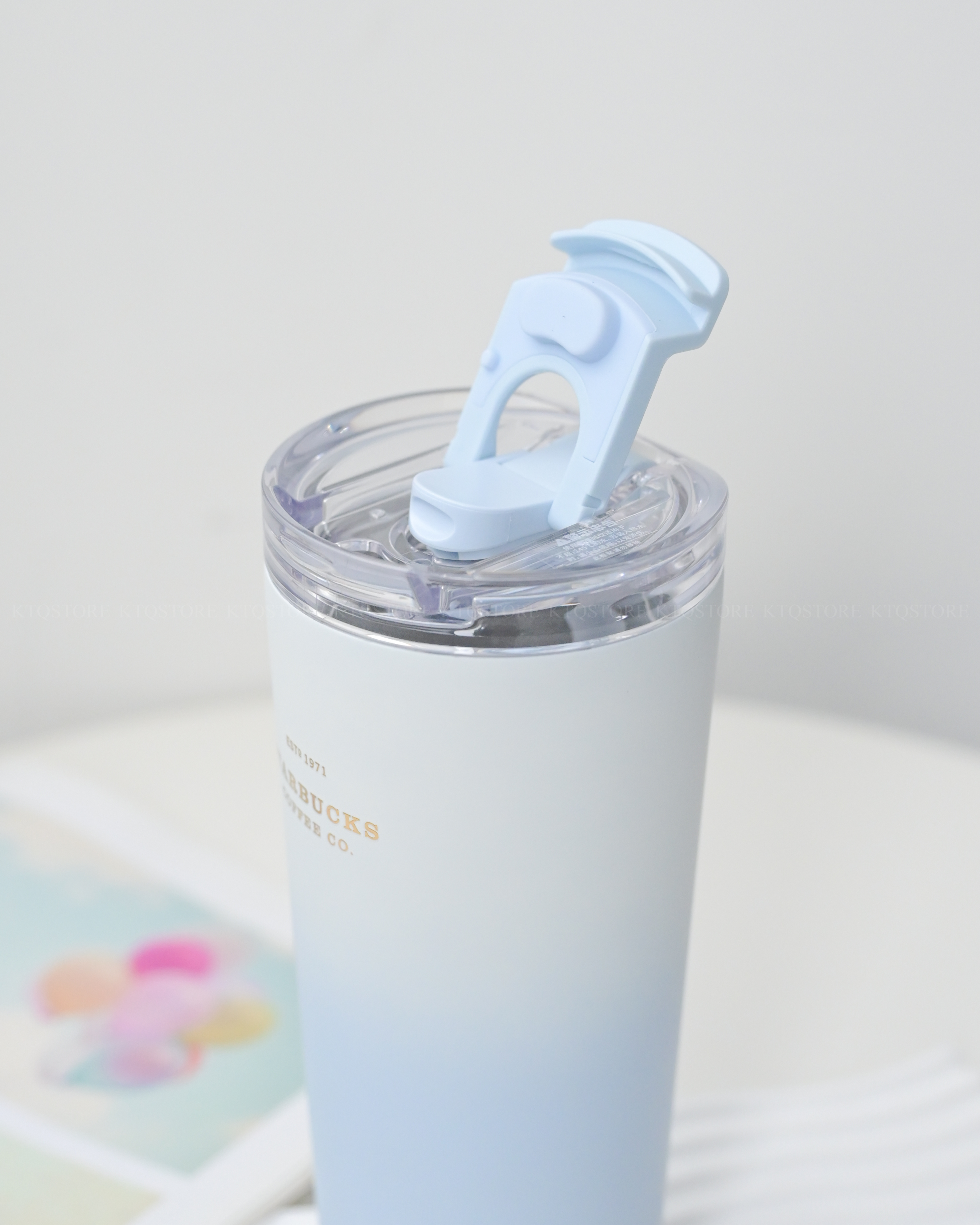 KTQ STORE ‧ STARBUCKS  星巴克霧野系列 雙飲口杯 藍色 漸變 680ml