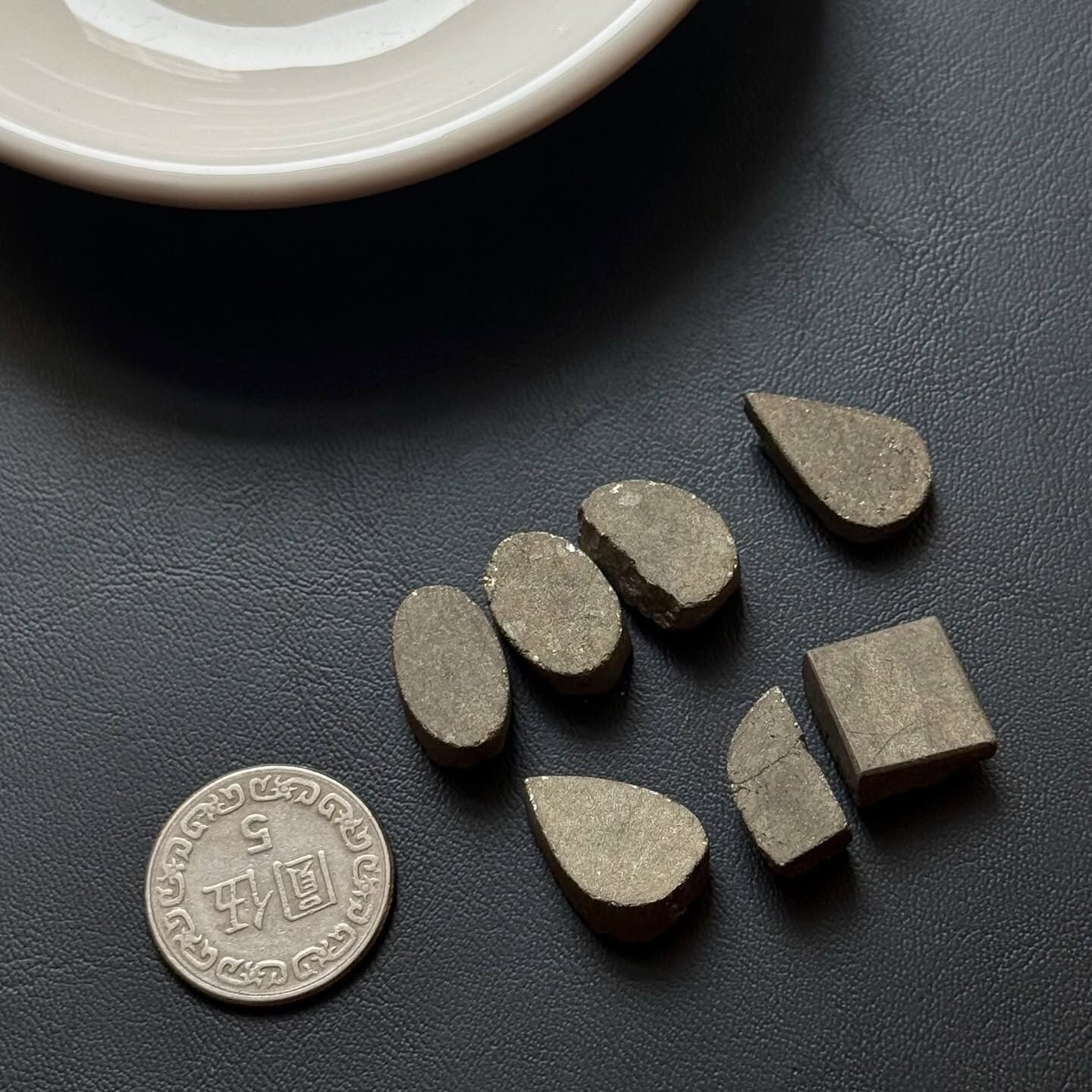 [原石] 黃鐵礦 水晶蛋面 礦石蛋面