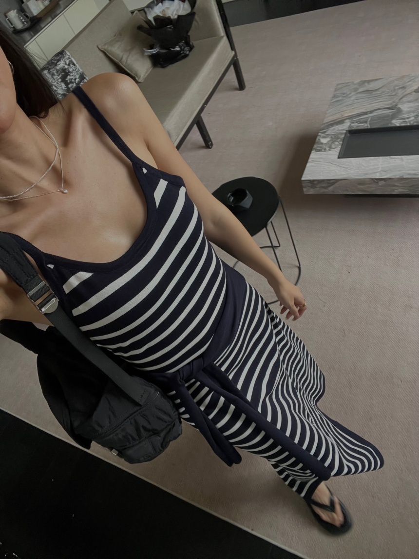 藍系附披肩條紋長洋裝