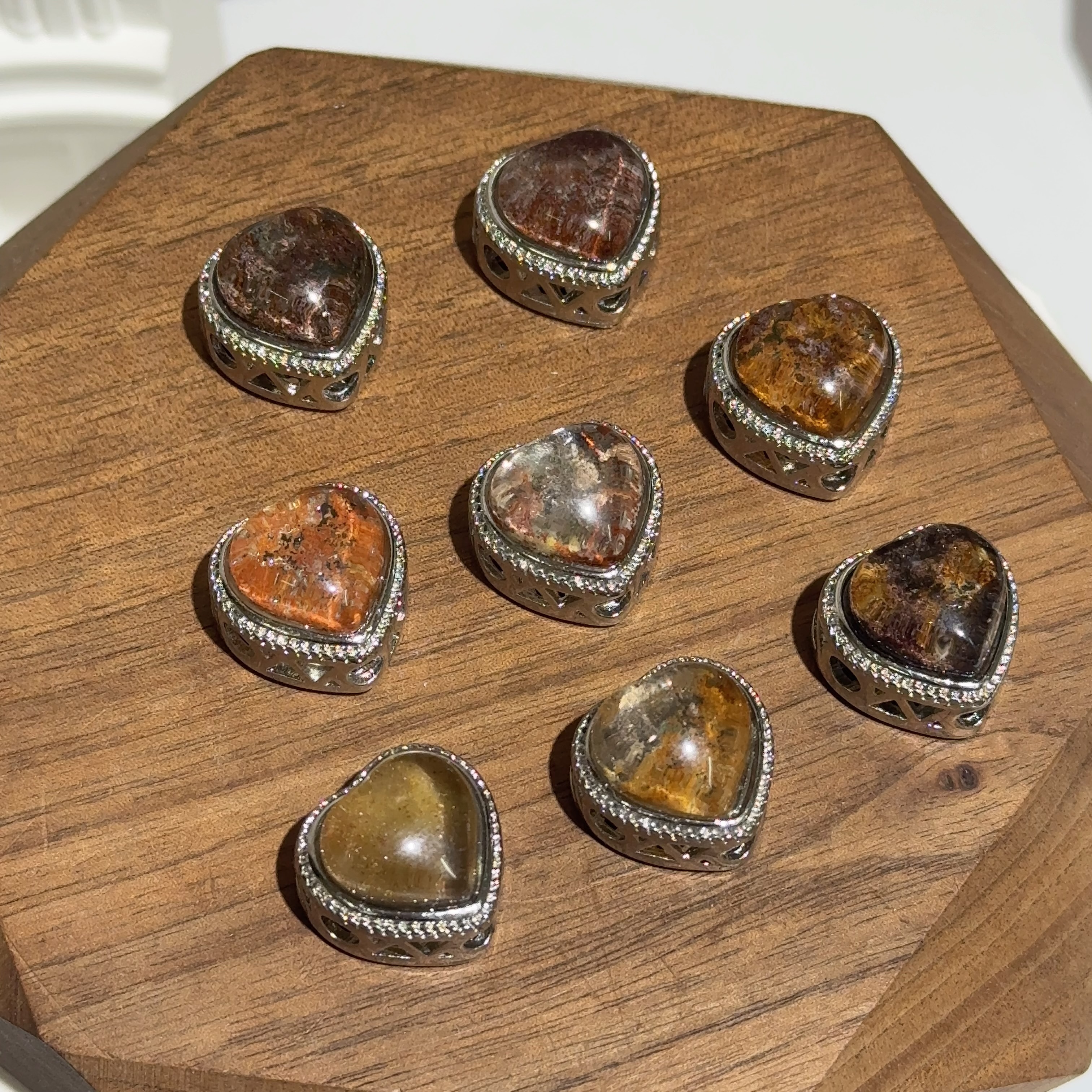 四季幽靈心心盒子