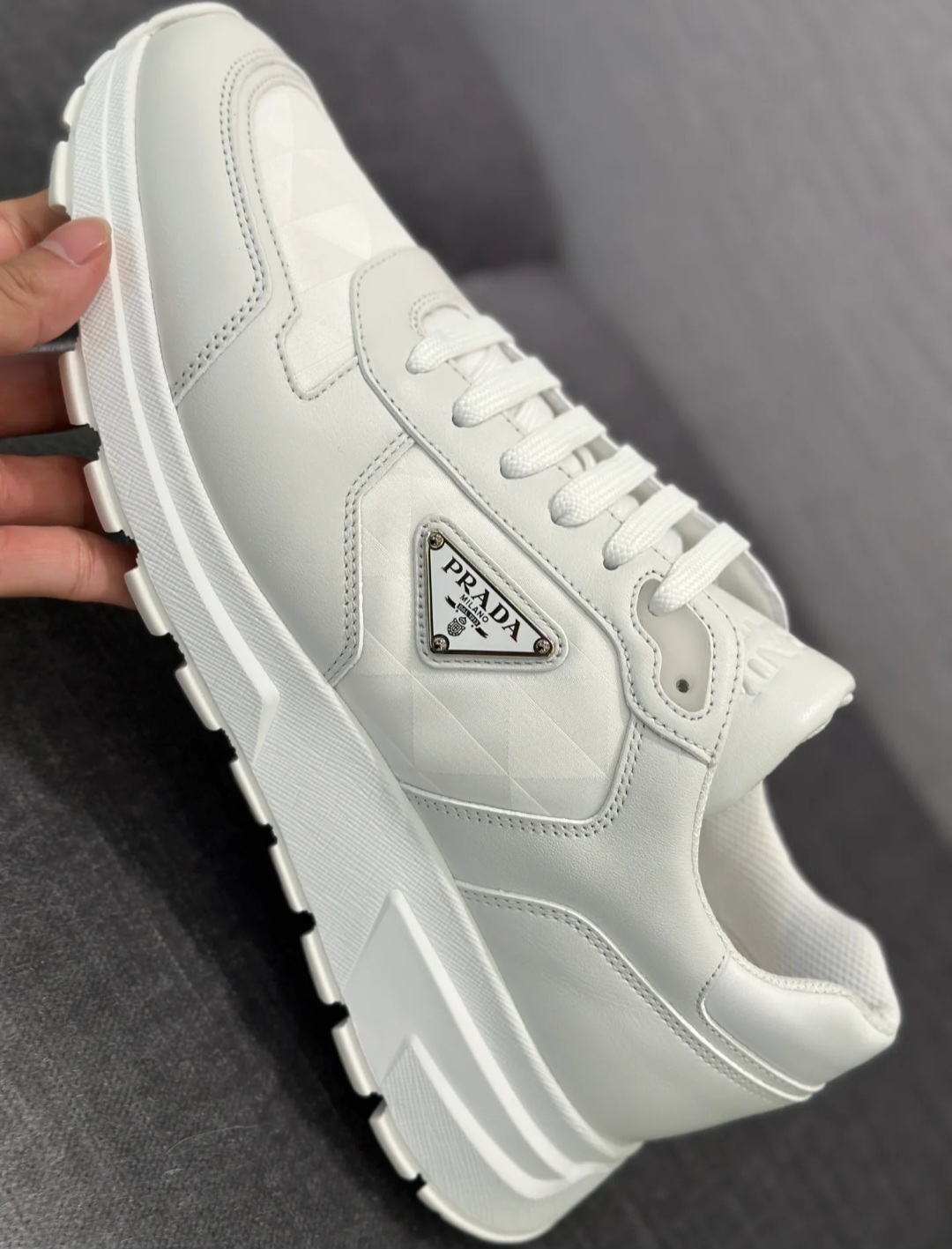 Prada 白色 男裝 休閒鞋 sneaker