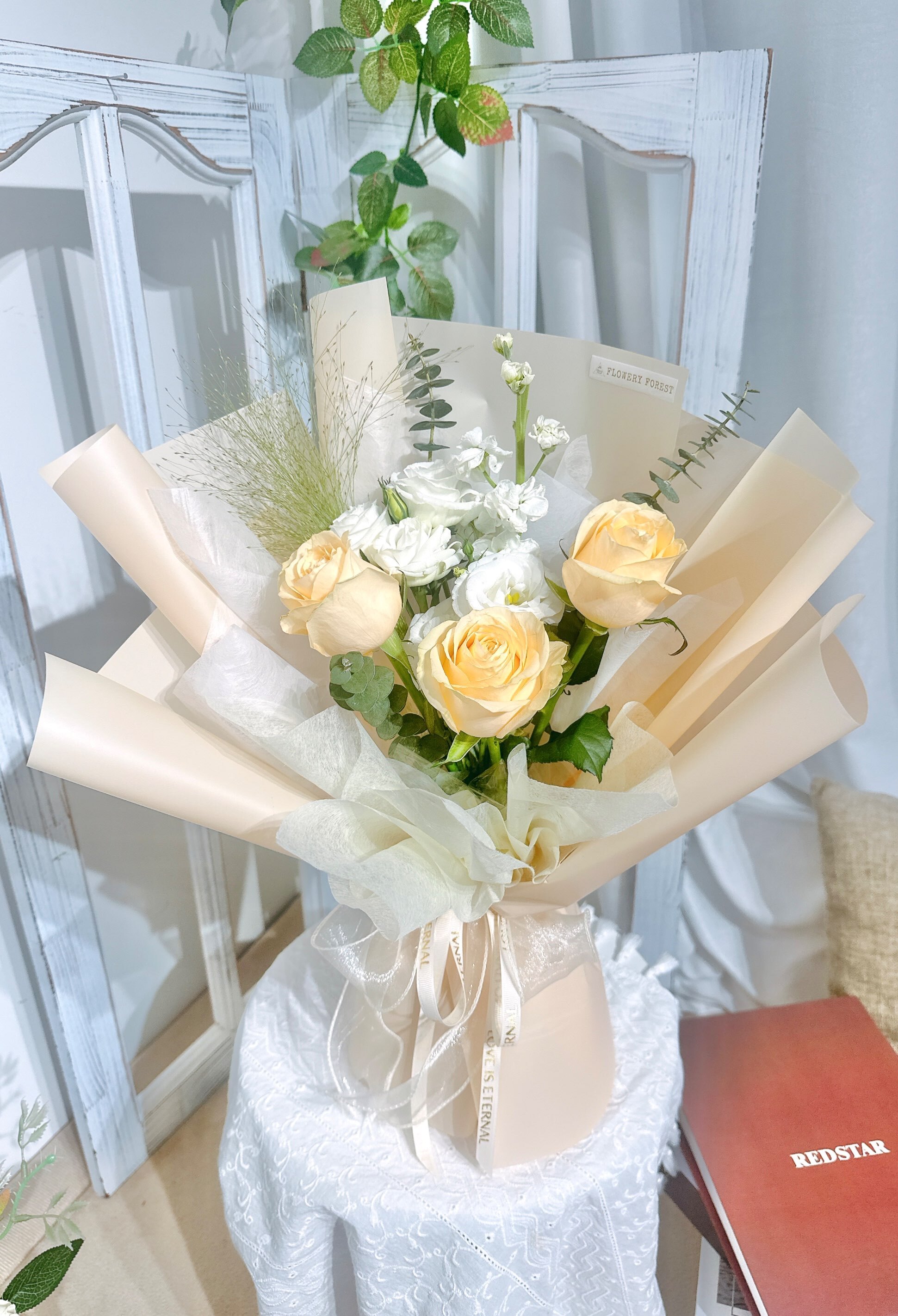 Omakase鮮花束 - 香檳色