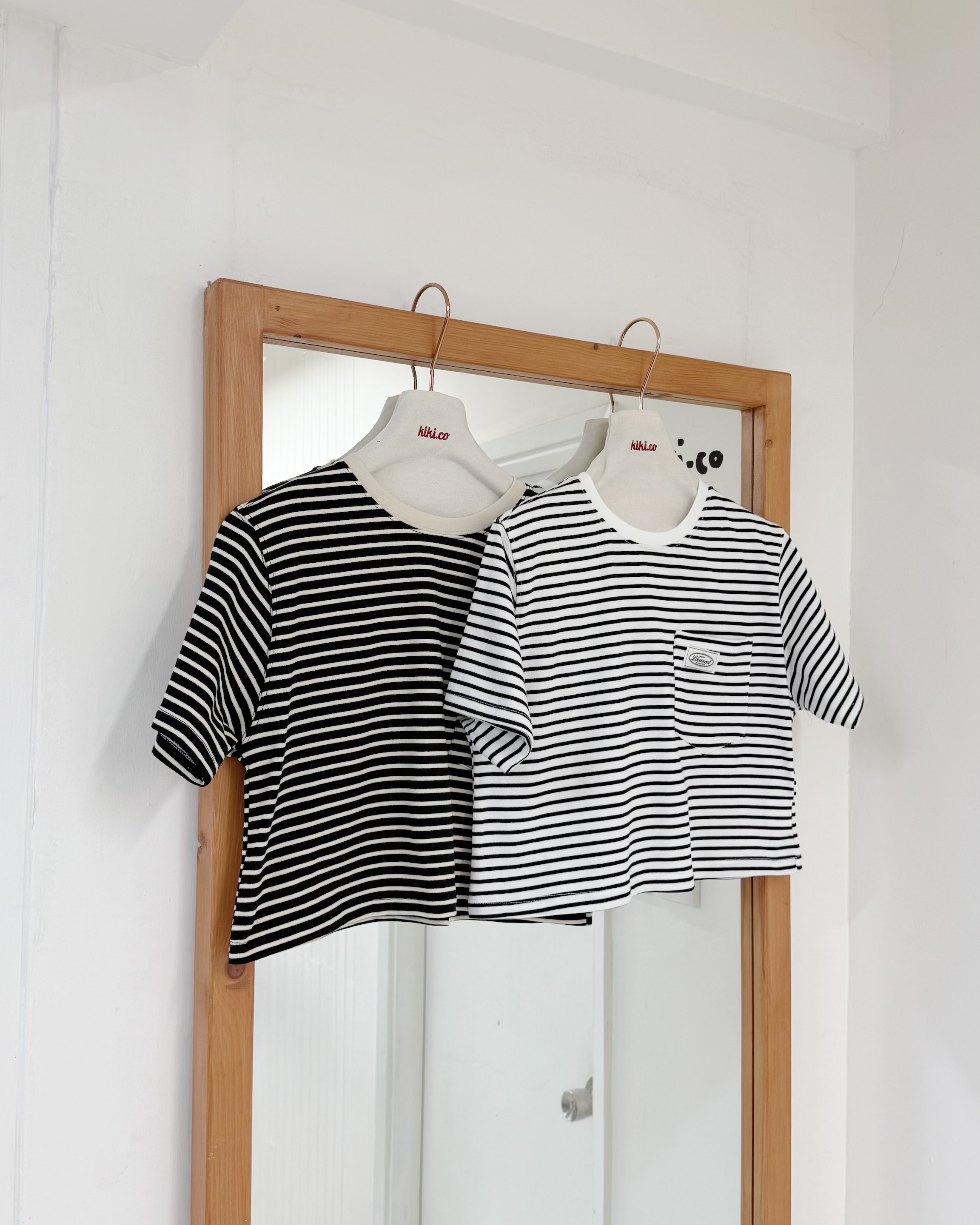 短版口袋橫間tee