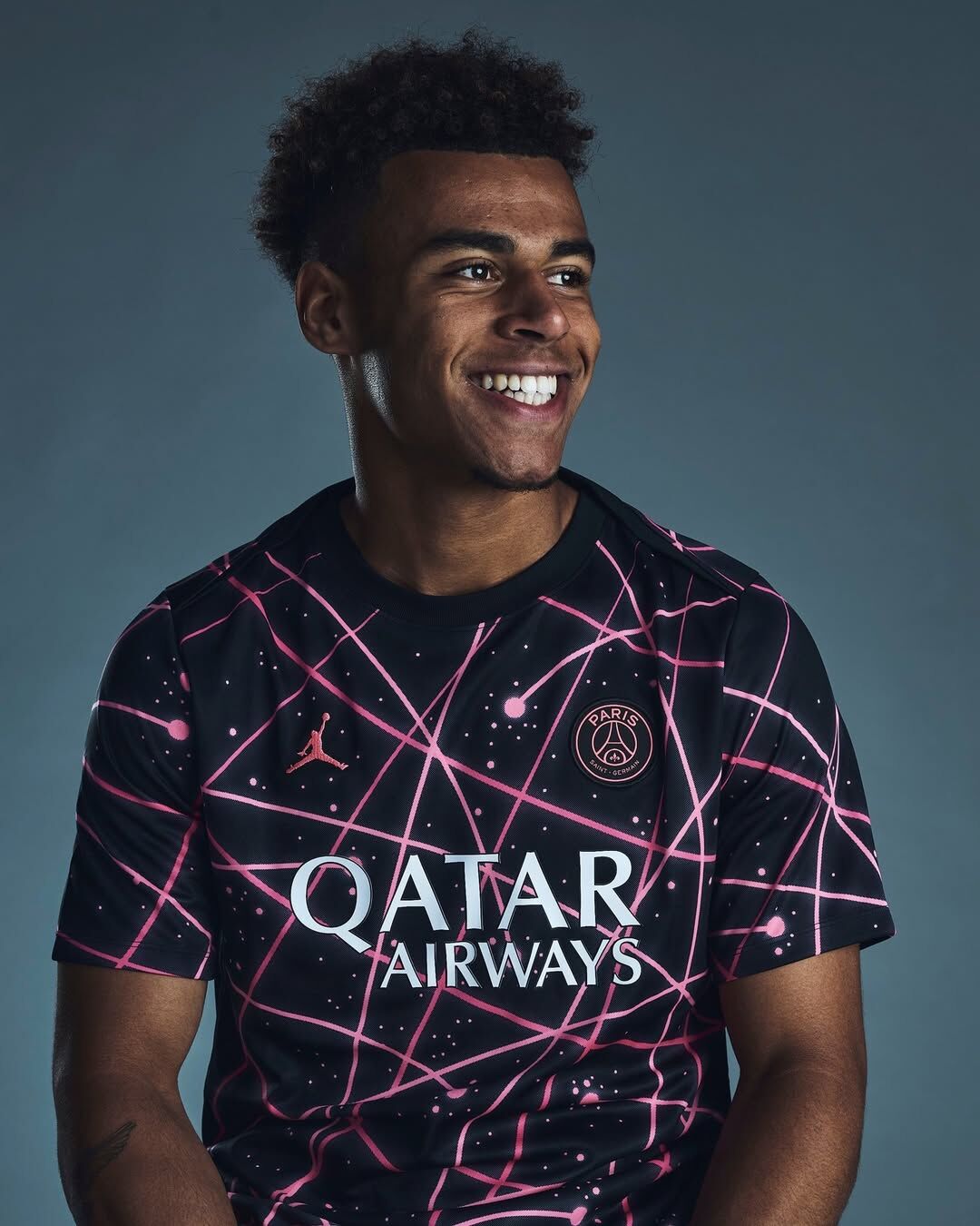 25-26巴黎聖日耳門Pre Match球衣