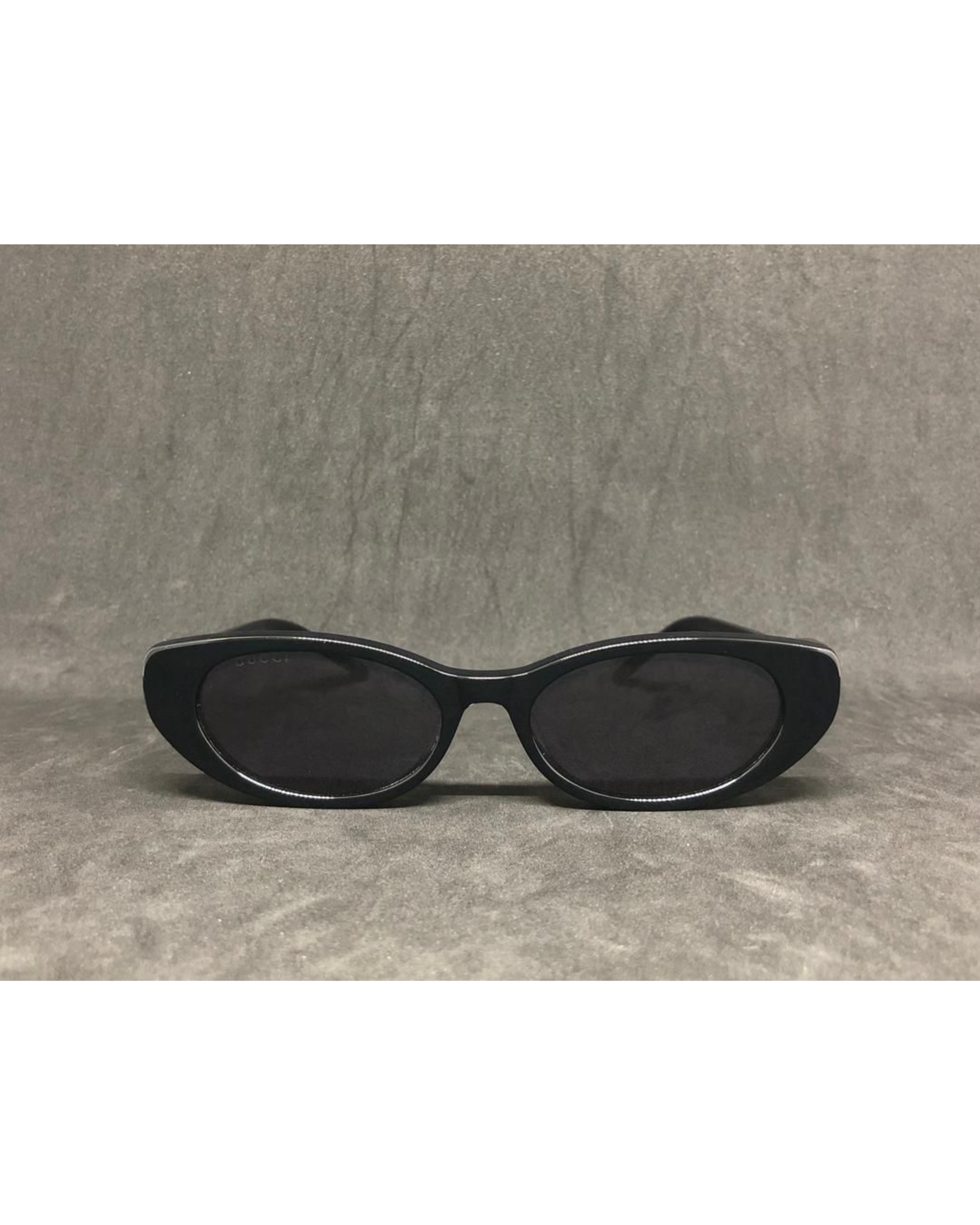 GC GG1680s Black Oval Cat Eye