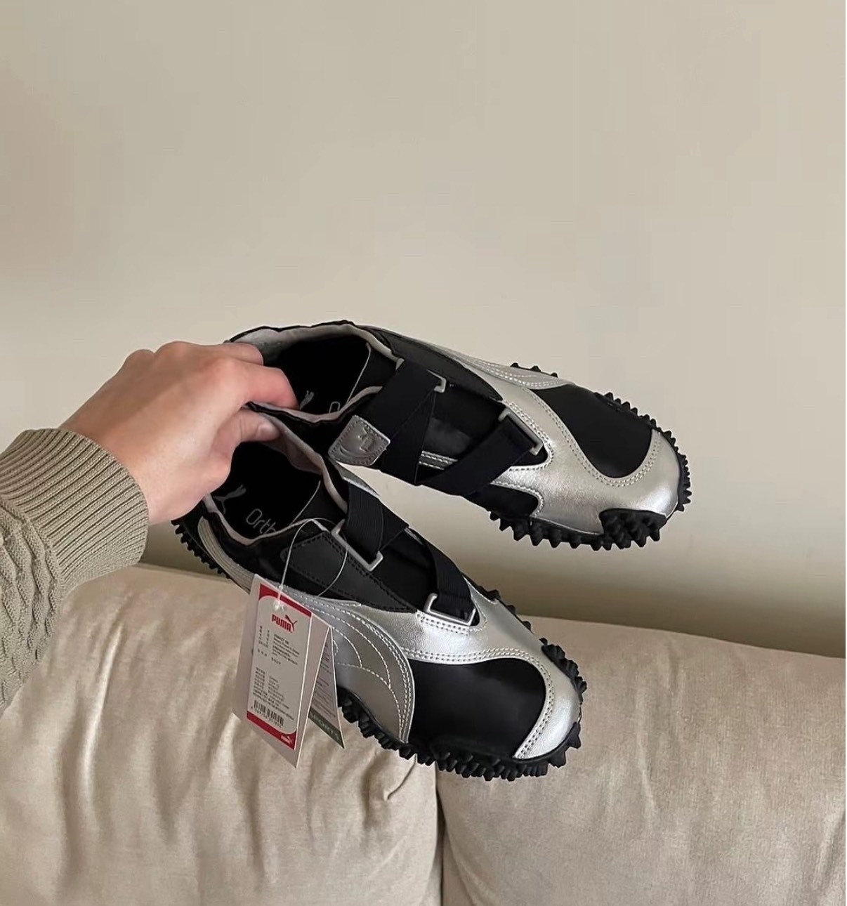 PUMA彪馬 Mostro Power & Grace 黑銀 牛皮跑步鞋 男女同款 潮流低幫運動鞋 Aug25