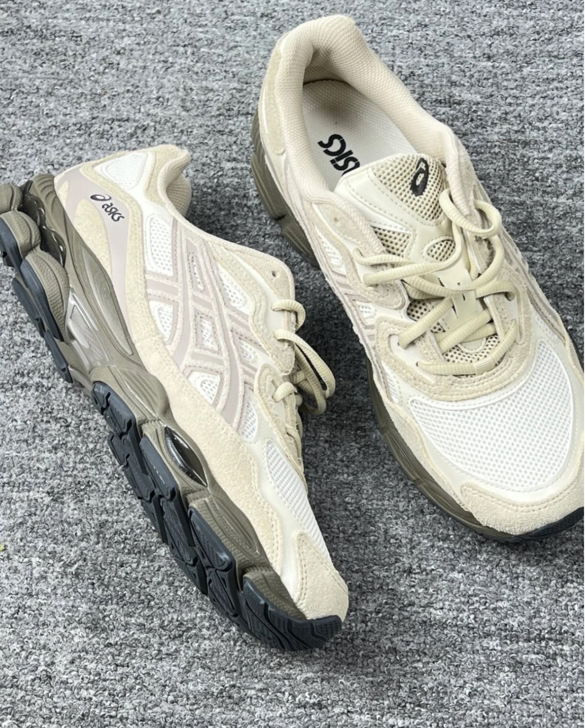 ASICS 亞瑟士 GEL-NYC 褐色潮流休閒鞋 男女同款 百搭舒適慢跑鞋 Aug25