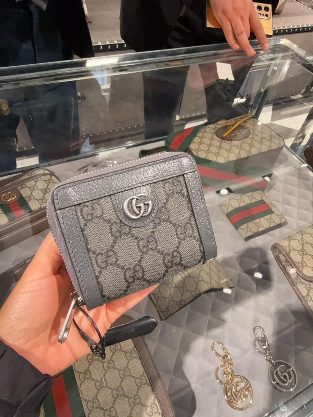 Gucci GG Supreme Dollar print zip around small wallet Grey 791744