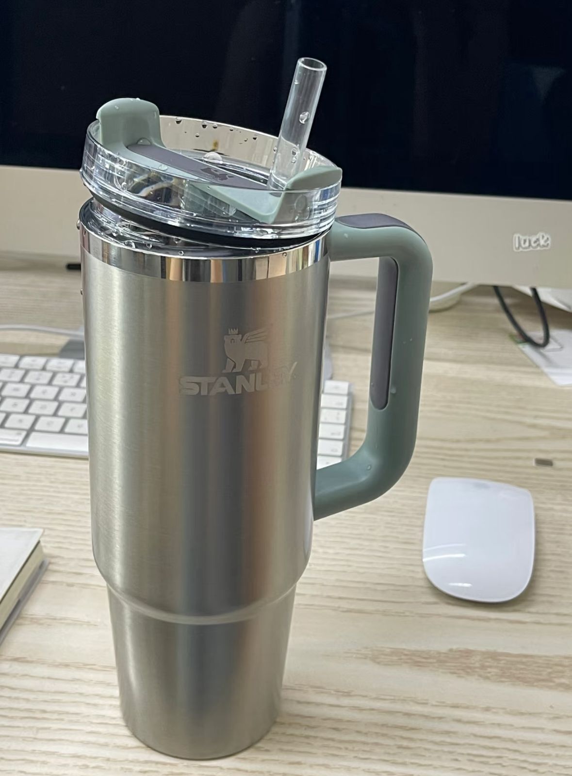 預購】Stanley Quencher H2.0 G080704 星光銀水樽40oz