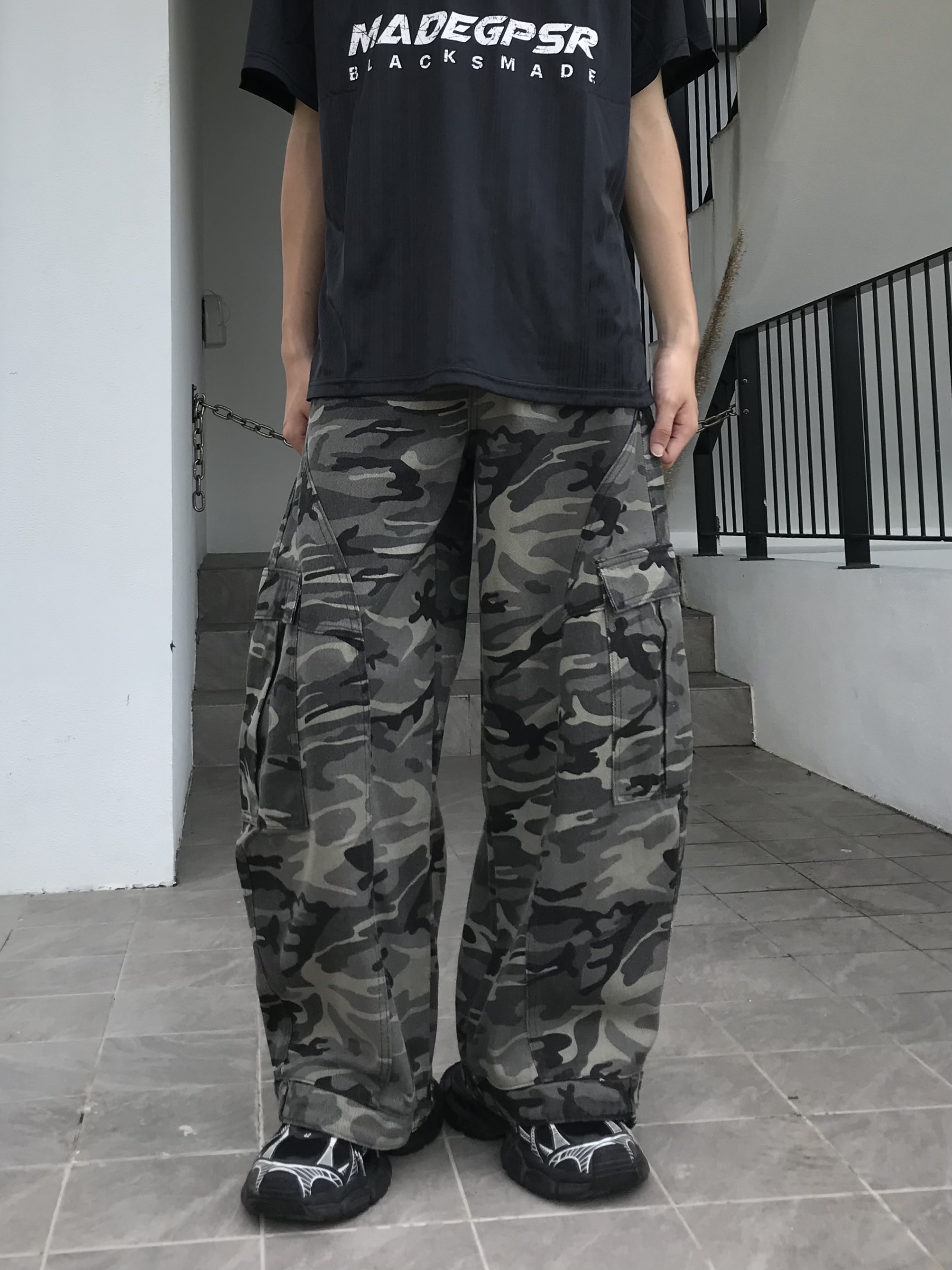 絕美刷色 街頭 版型 彎刀迷彩褲