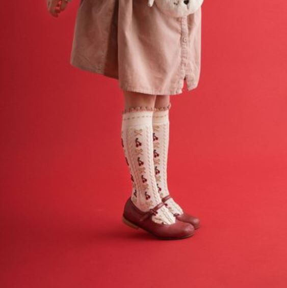 COLLEGIEN 緹花及膝襪 Cerise - 037 Doux Agneaux 米白