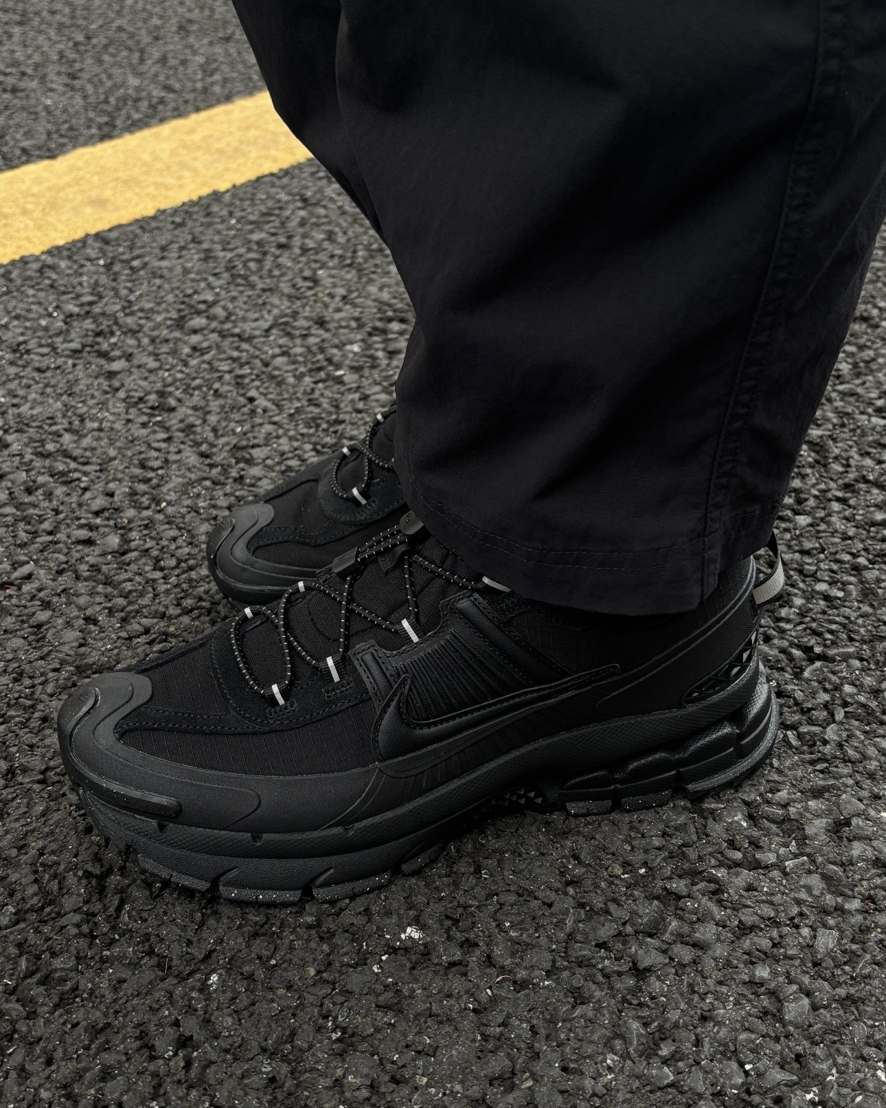 #代購 NIKE ZOOM VOMERO ROAM 防潑水 休閒鞋 FV2295-002