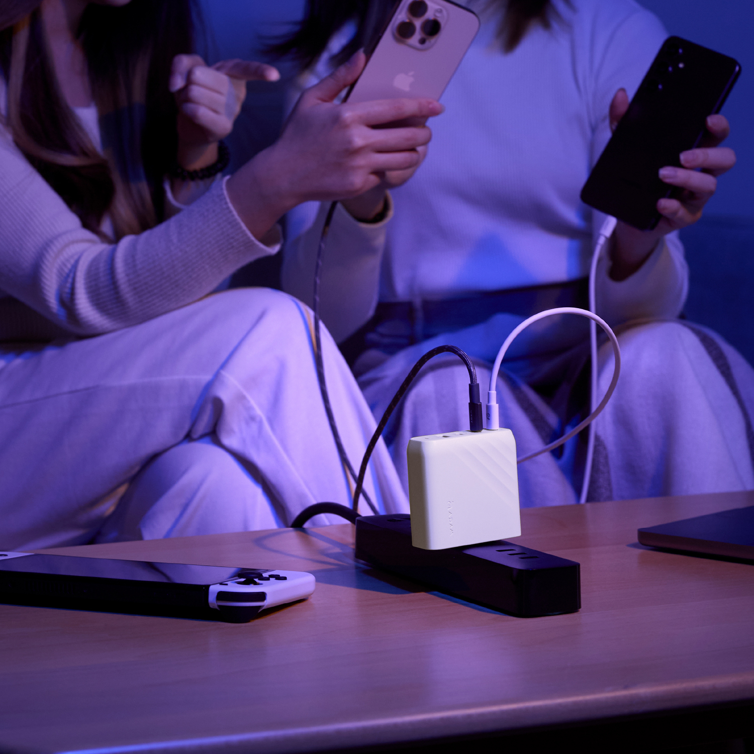 【iPhone 18 Essential Kit】P100 GaN 100W 4-Port Power Charging Kit