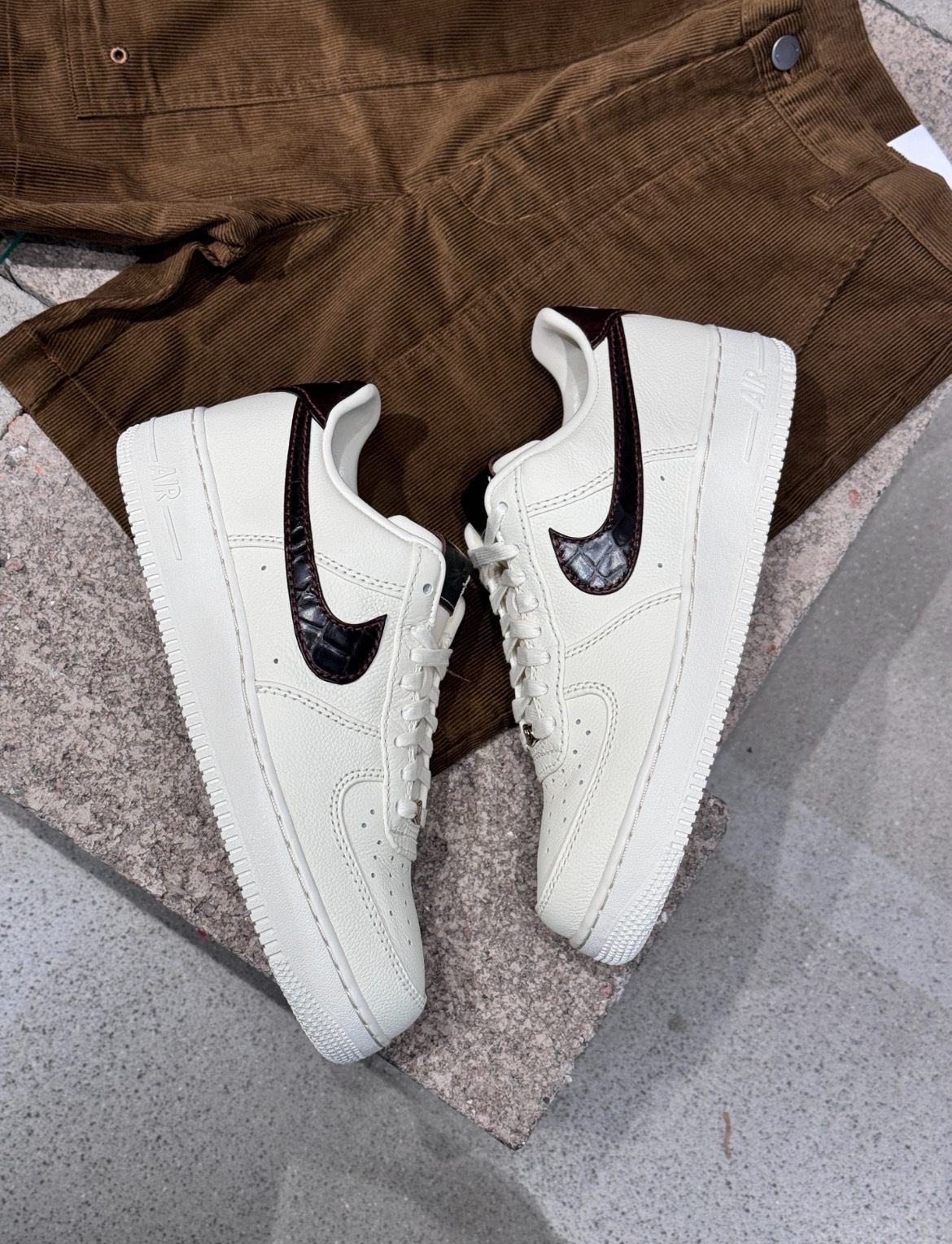 男鞋 NIKE AIR FORCE 1 '07 'Soft Pearl' 米白深棕 皮革 荔枝壓紋 緩震 經典 休閒鞋【IH7332-001】AF1