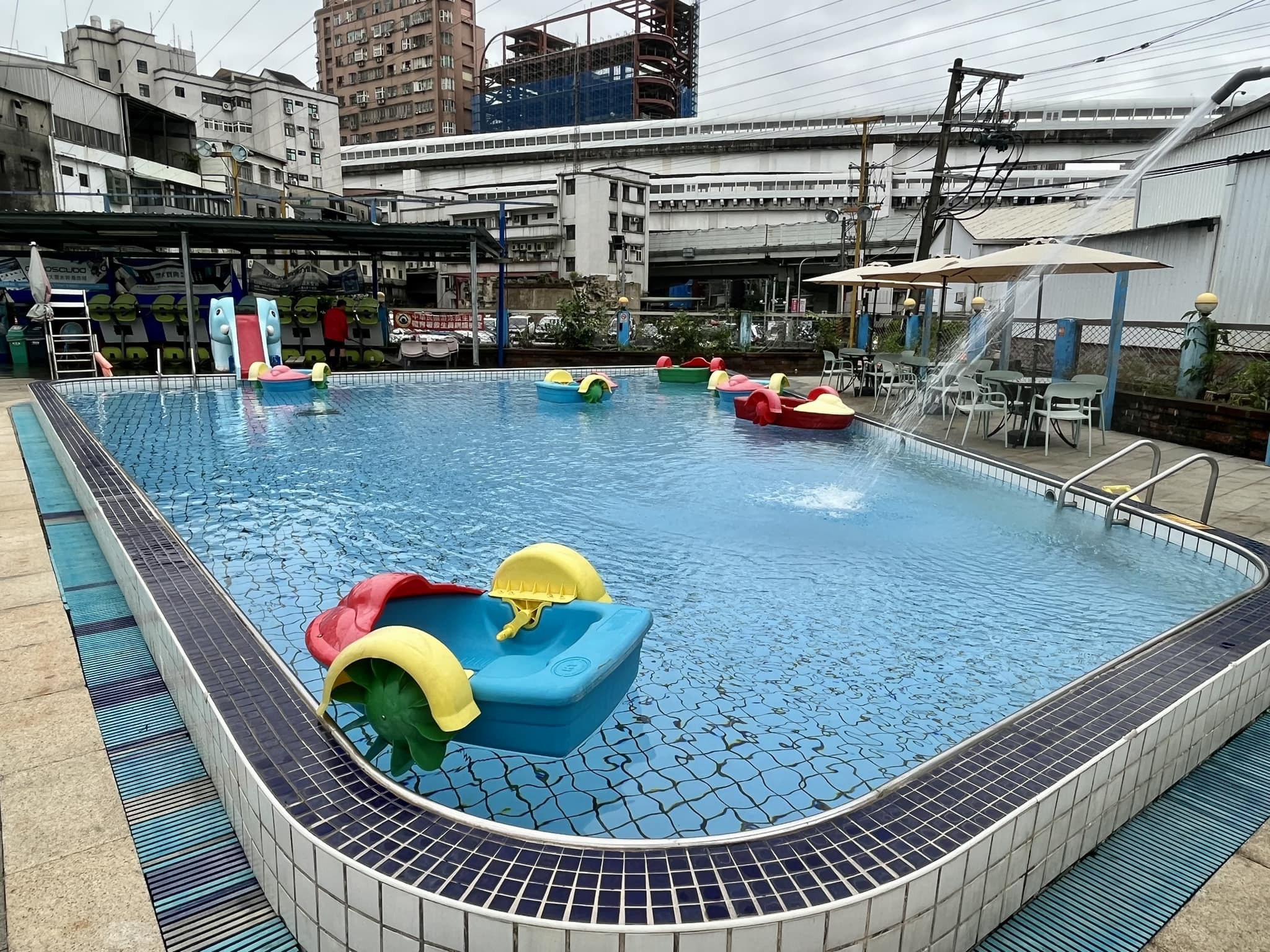 室外兒童戲水區