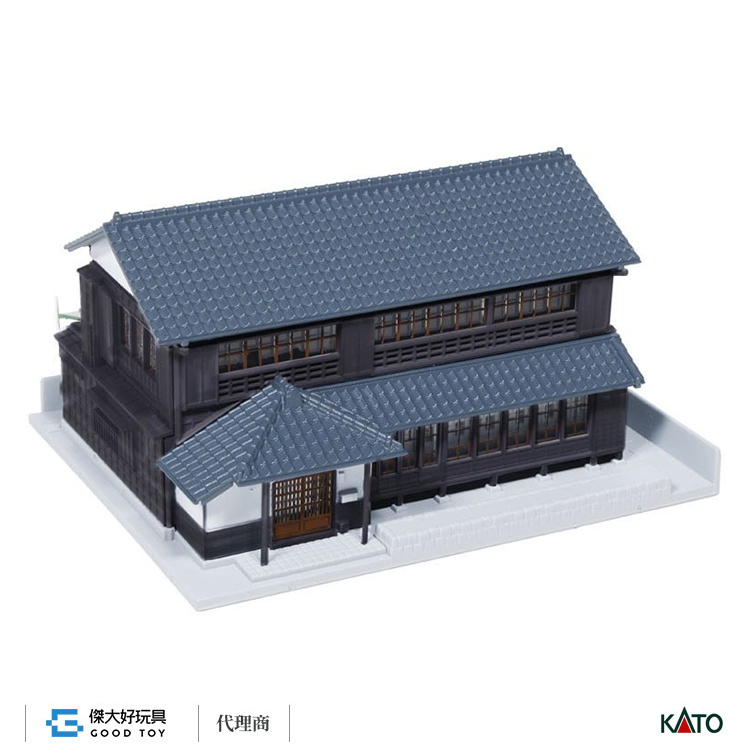 KATO 23-483B 建物 町家3 (黑壁) 切妻屋頂 (人字)