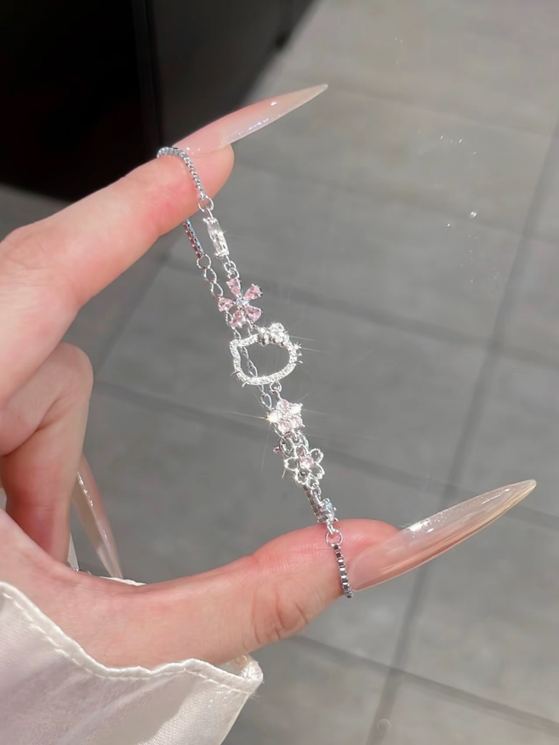 HELLO KITTY 粉色桃花緣 925純銀 鏤空 手鍊 鎖骨鏈