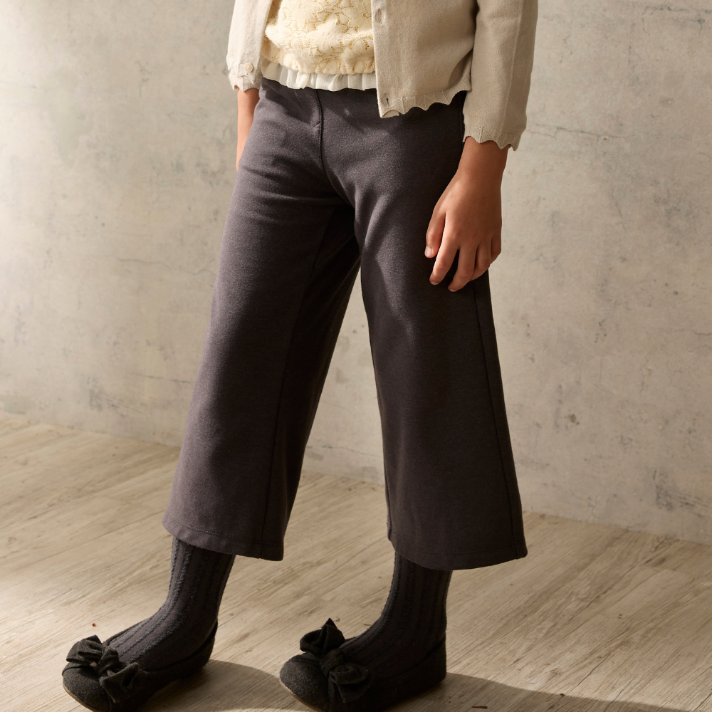 PIPPY 素面彈性棉鬆緊腰圍寬口9分長褲 深灰