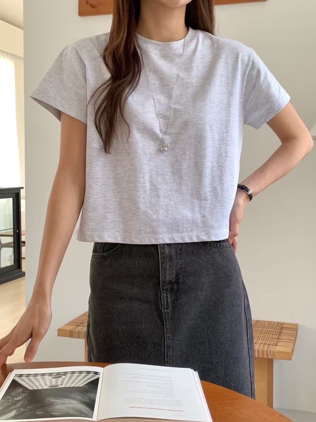 【優惠現貨】韓國灰白純色TEE