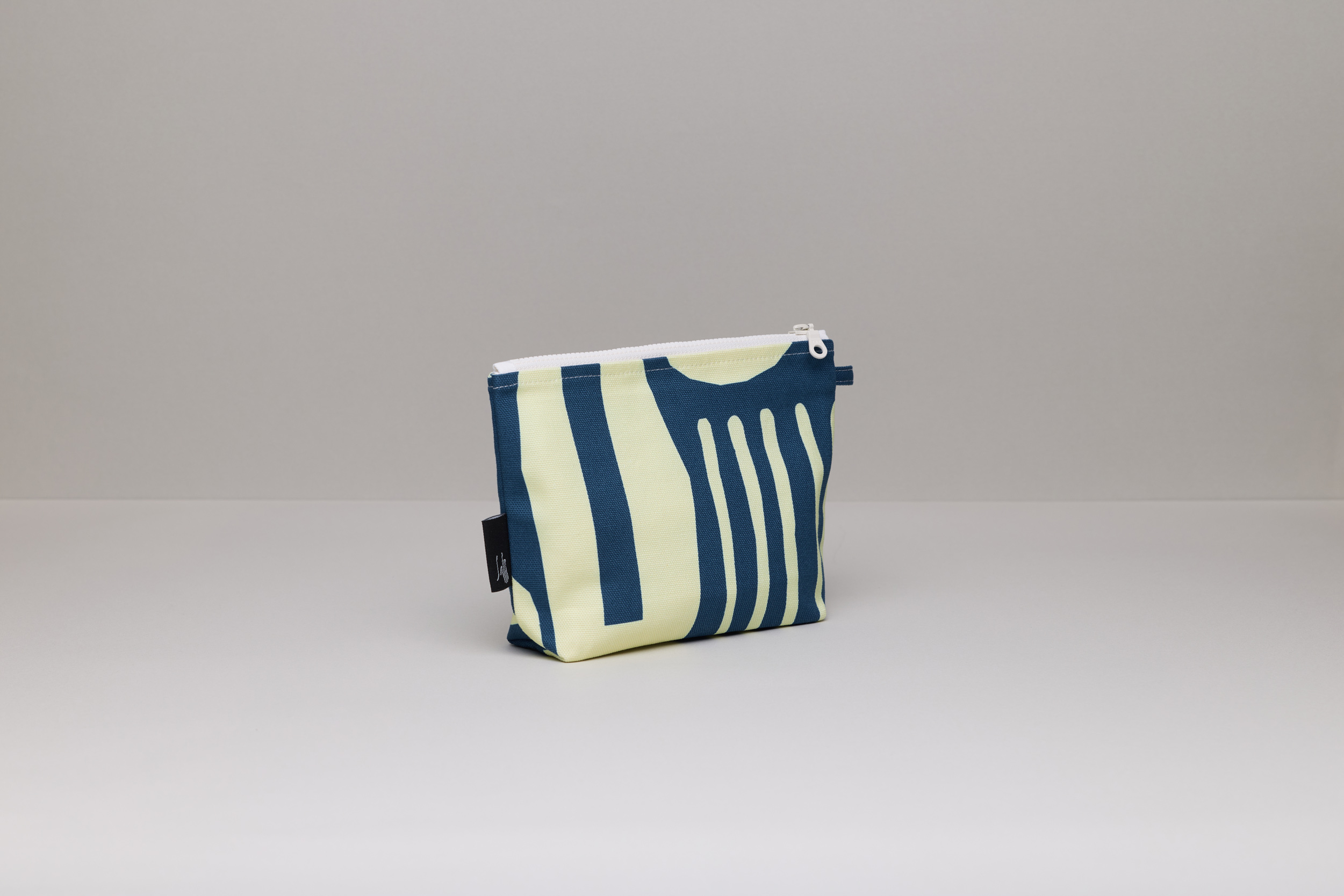 印花隨身化妝包 / 米克斯藏青