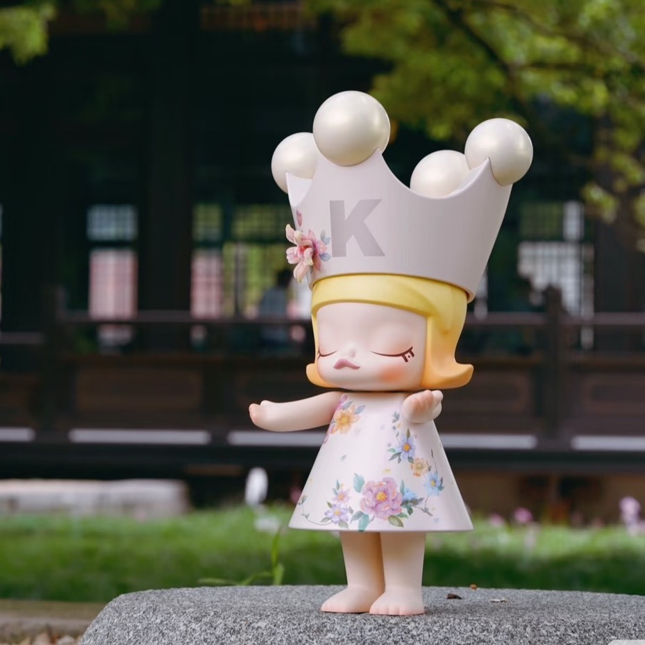 POP MART 泡泡瑪特 MEGA ROYAL MOLLY 400% 漫縵花落．絨 中式 非遺絨花 公仔 手辦