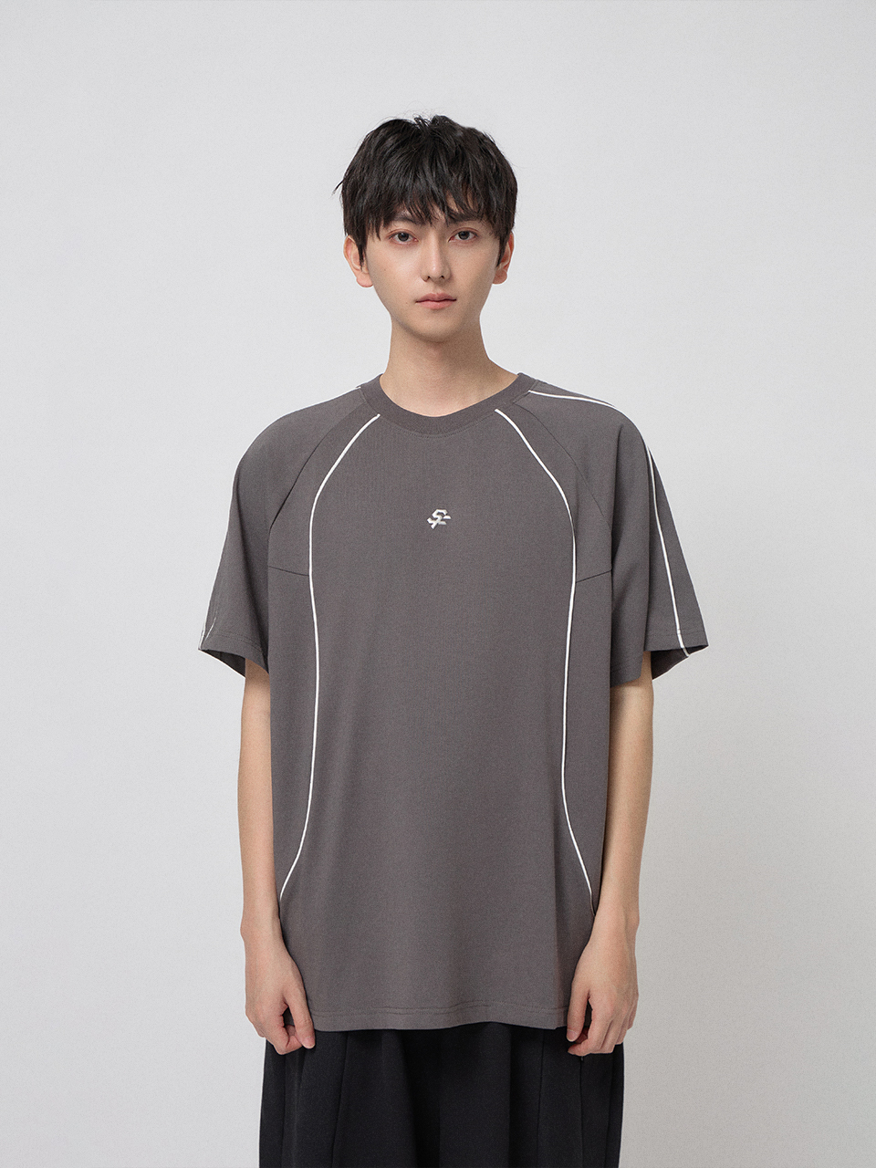都會線條設計短T
