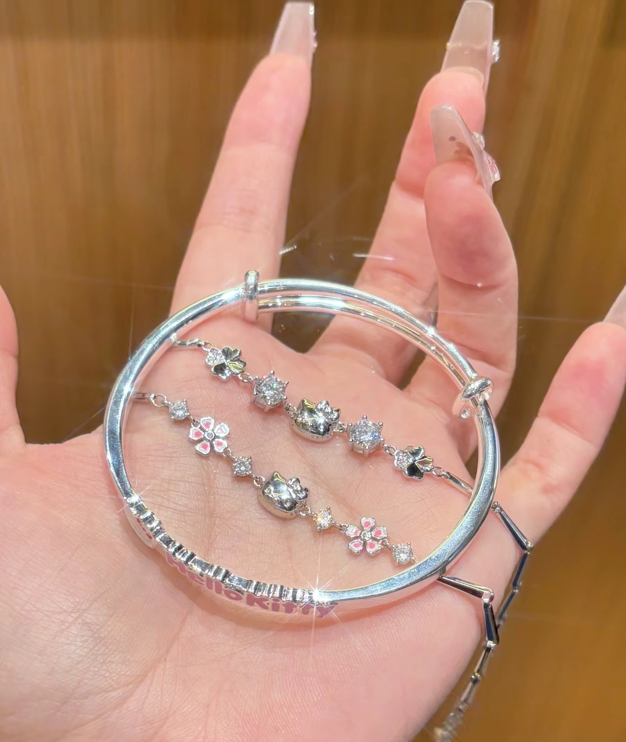 KTQ STORE ‧  Sanrio 三麗鷗 凯蒂猫 Hellokitty 幸運四葉草 手鍊 項鍊