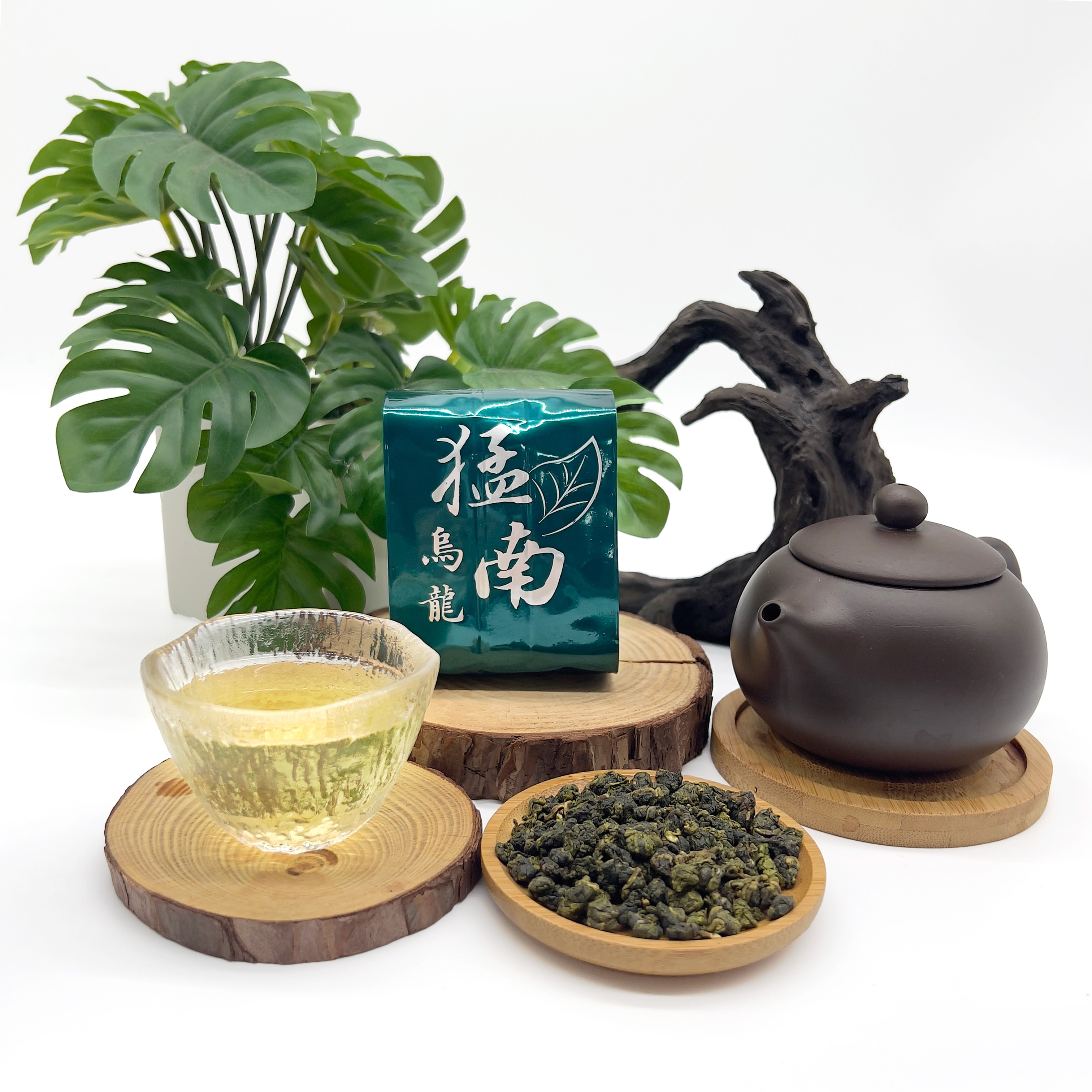 猛「南」烏龍 - 重質度、茶韻上揚，餘韻強烈