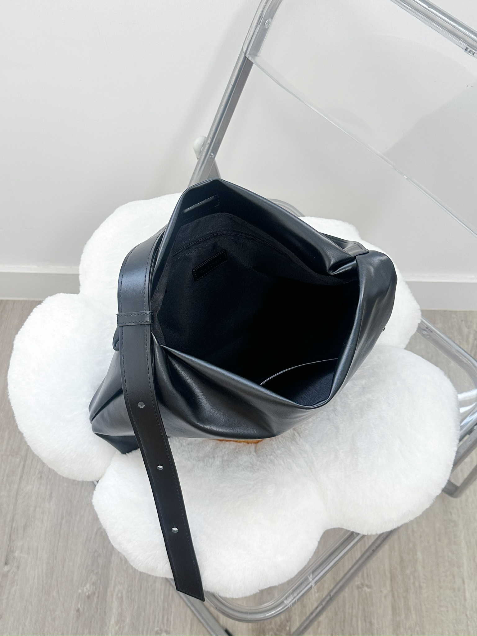 【優惠預訂】韓國兩用PU皮袋 - 可側孭/斜孭