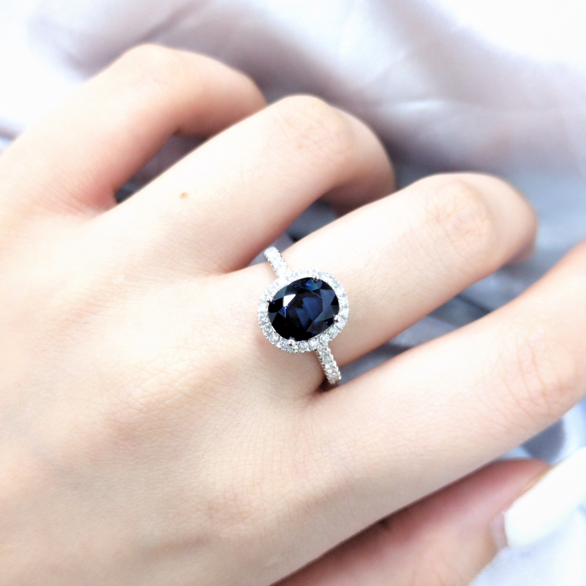 18K White Gold 2.87ct Sapphire and Diamond Ring