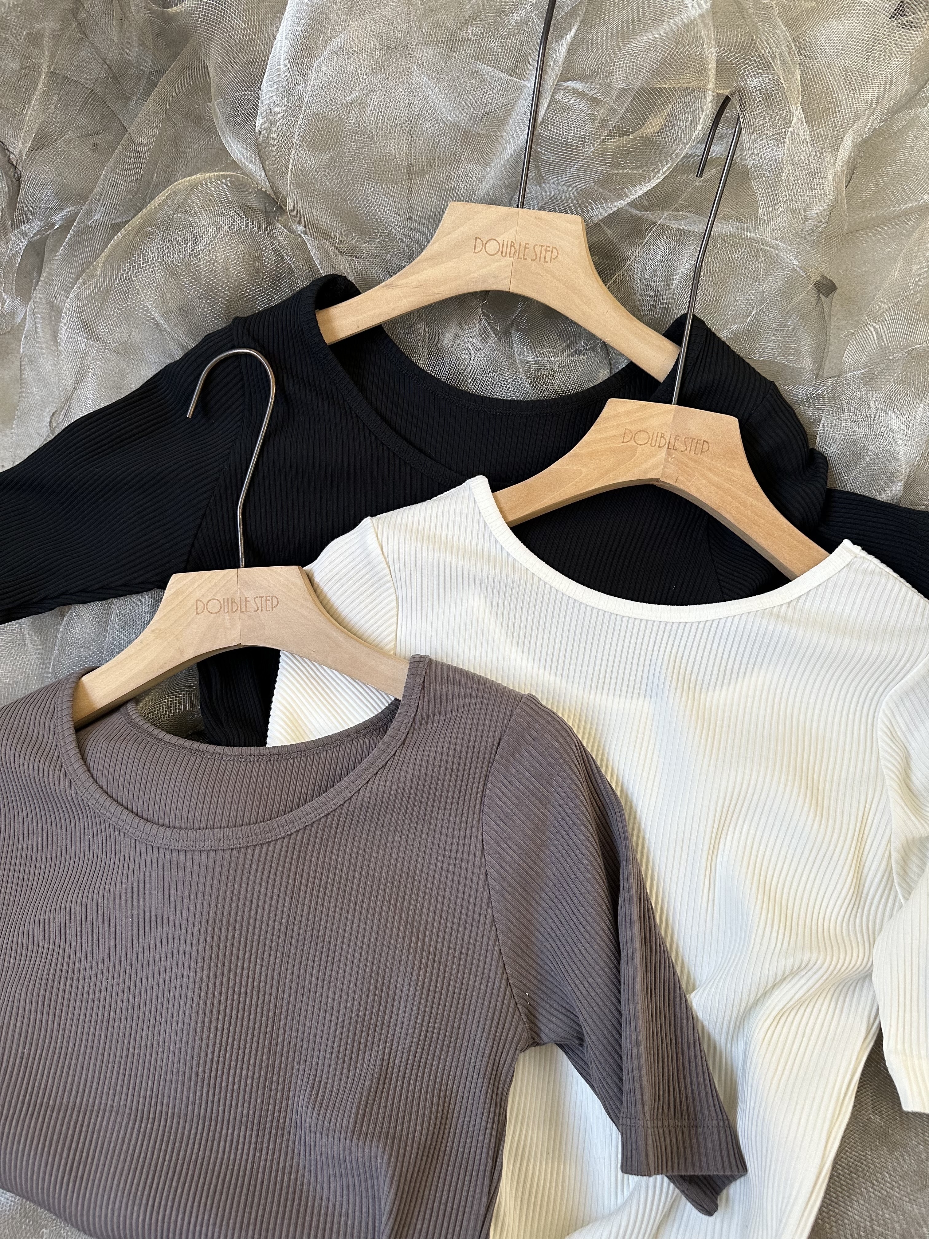 2ways U領4分袖坑紋大彈性TEE - BL52787