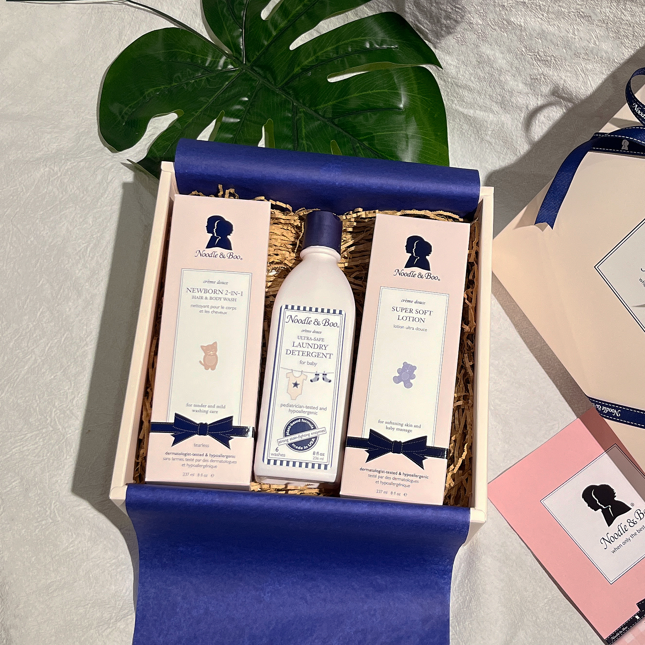 Noodle & Boo 新生兒入門禮盒組