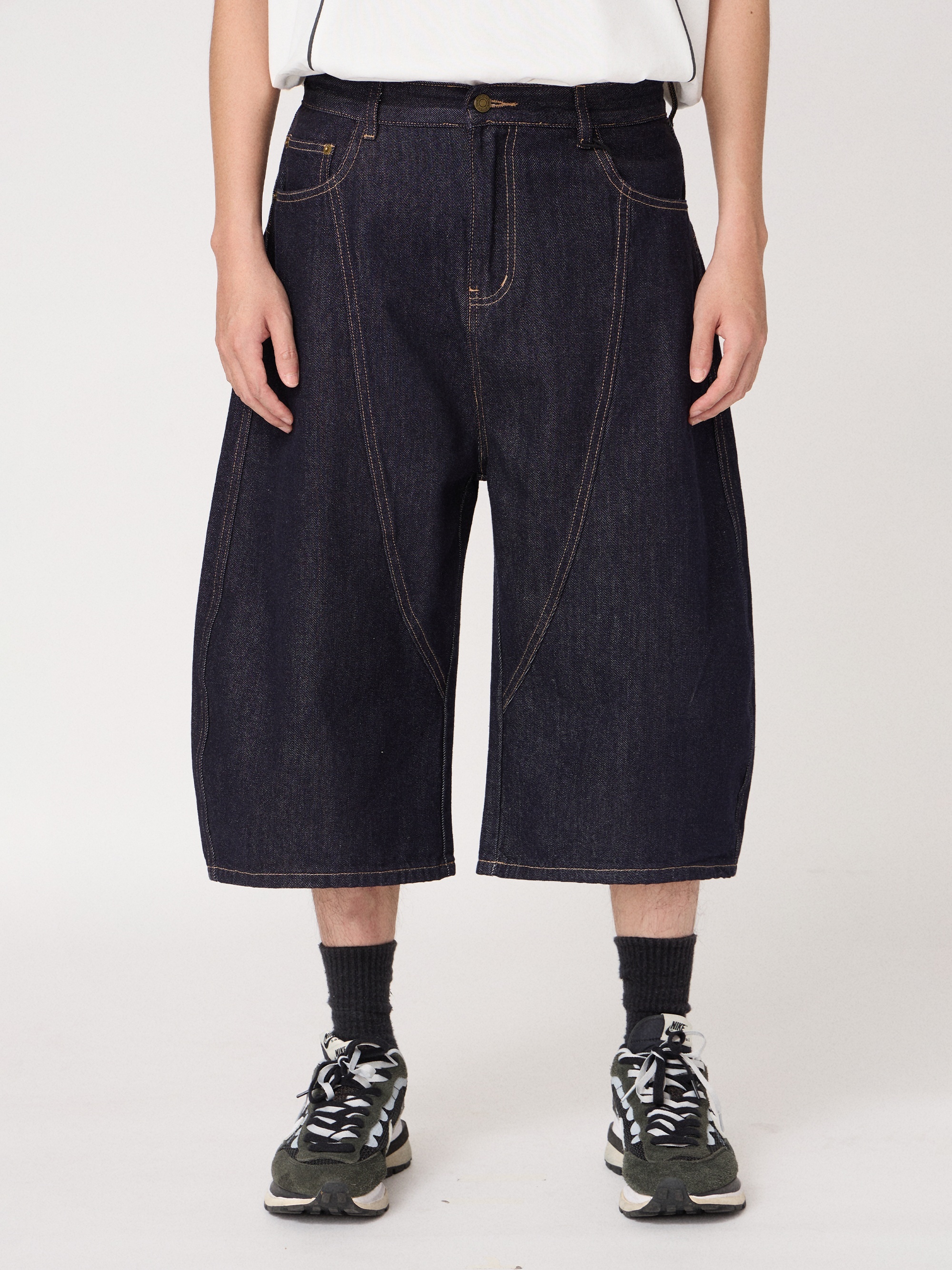 街廓A-Line丹寧褲