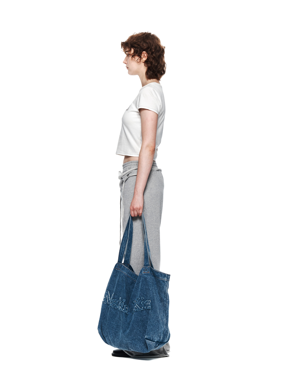 LOGO WASHED DENIM TOTE BAG IN BLUE