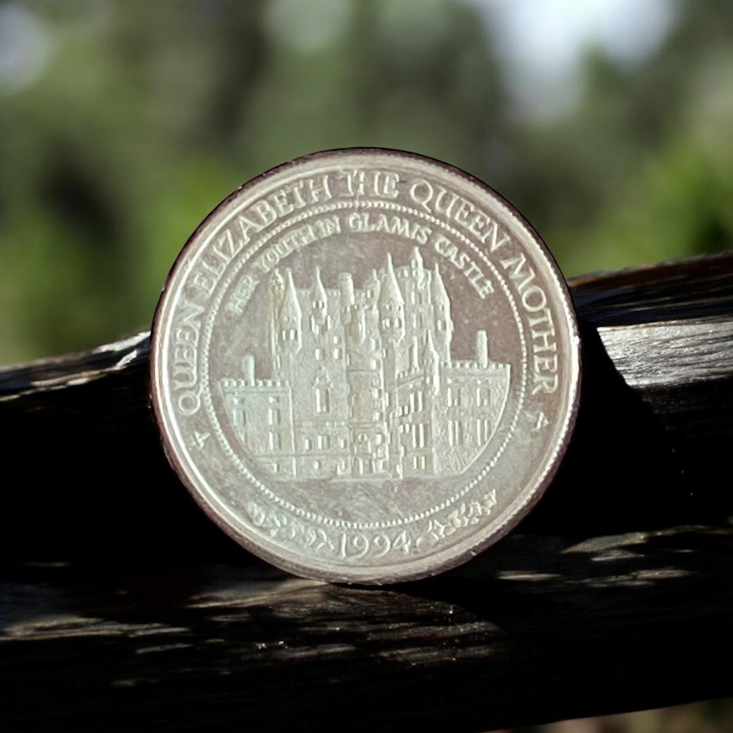 1994 Samoa Queen Elizabeth II 10 Tala Silver Coin (92.5% Silver)