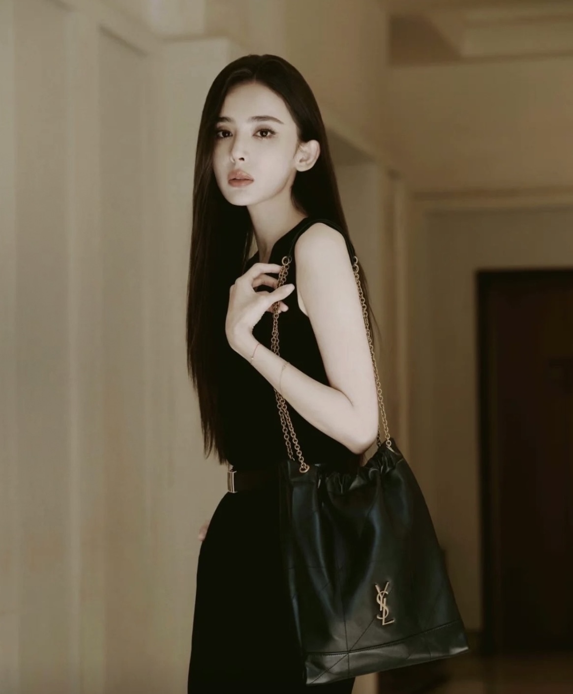 YSL Jamie Pochon 大號 黑色