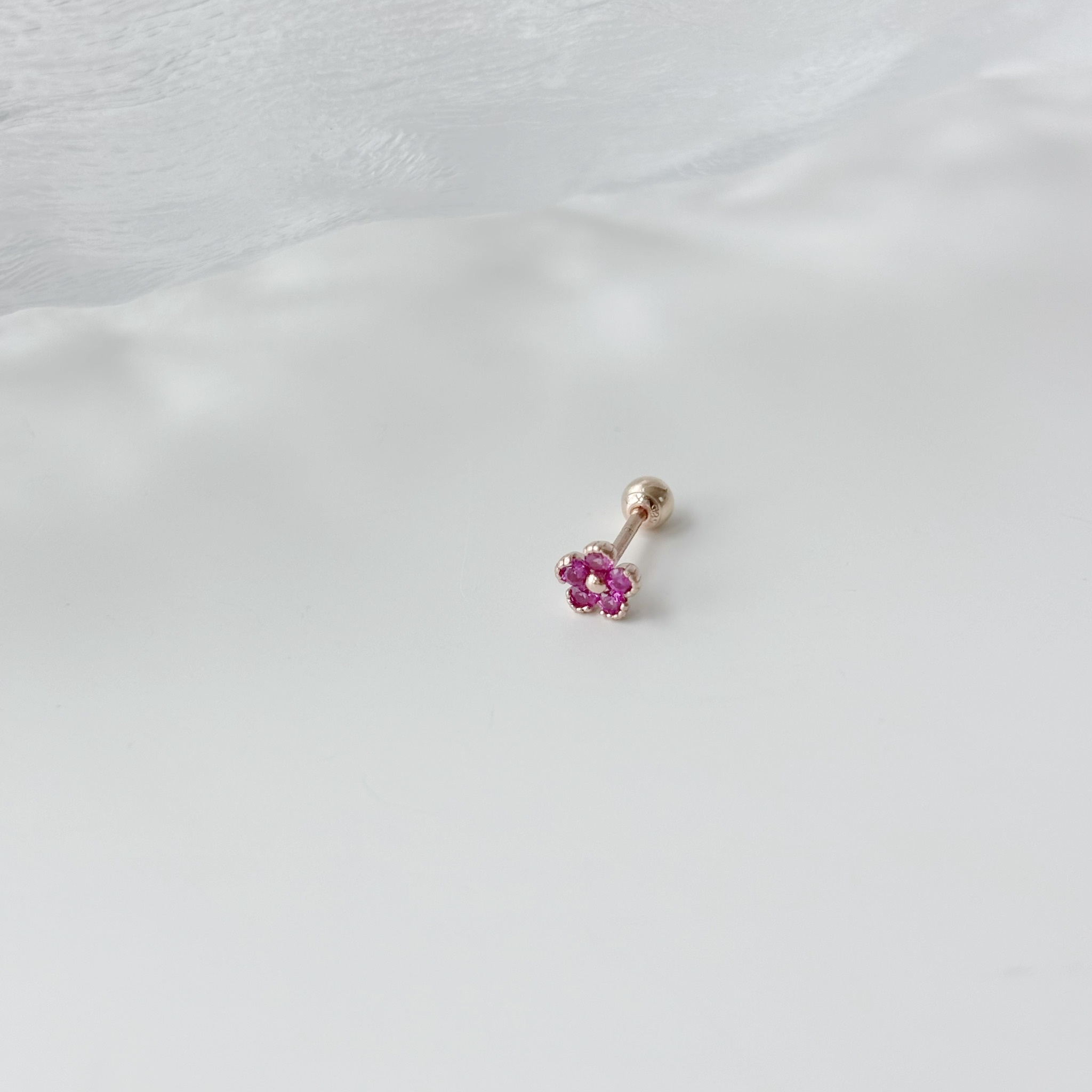 14K小花花紅寶石轉珠耳環