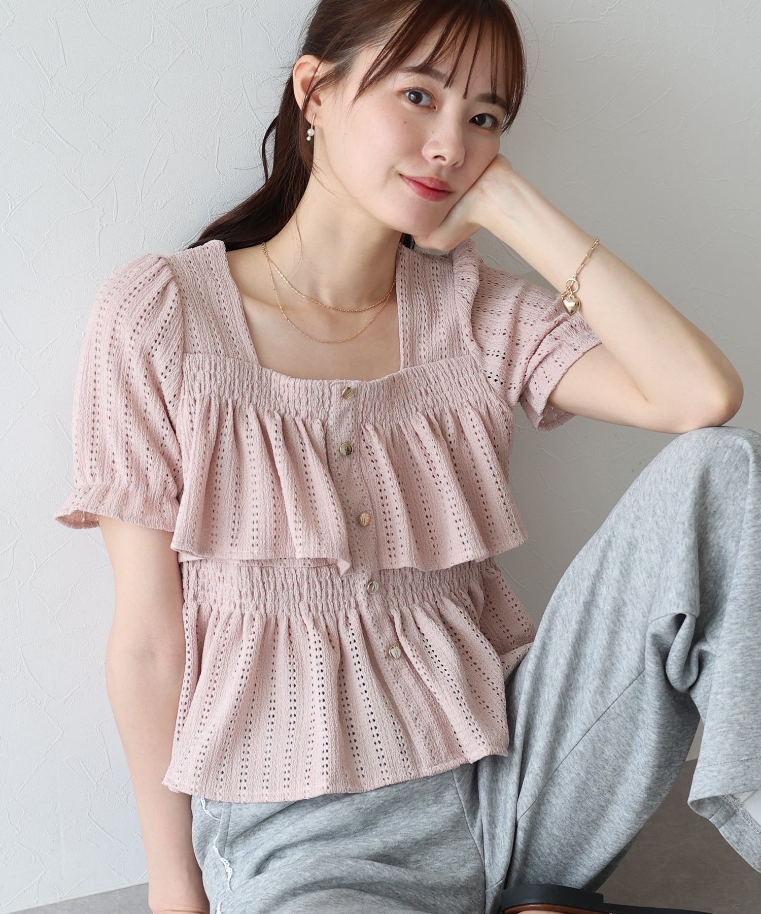 BE Square Tiered Top