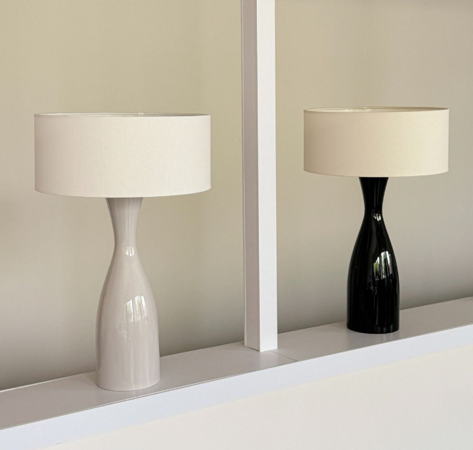 L006 - 韓國製木座枱燈