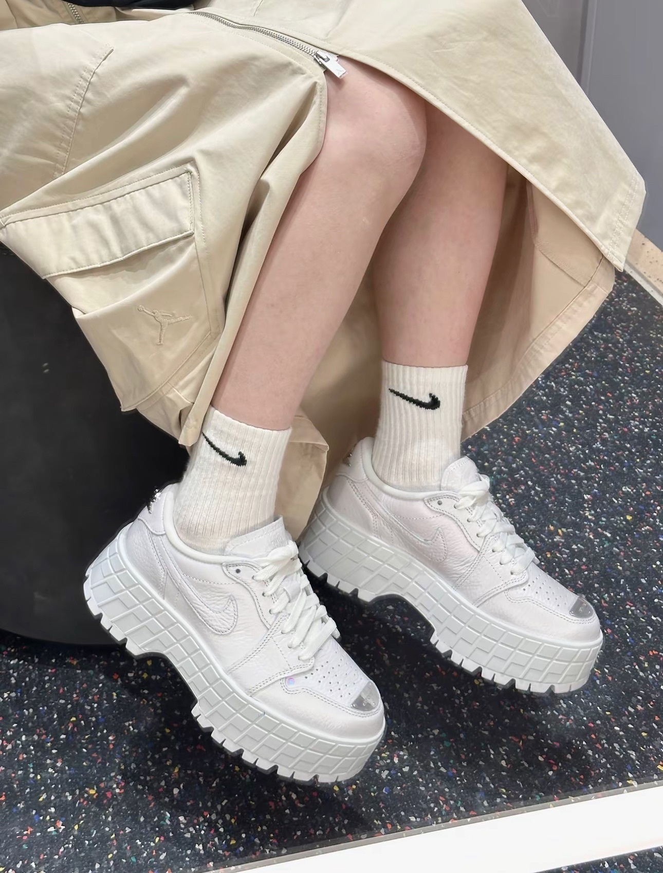 Nike Air Jordan 1 Brooklyn Low Sliver White銀白珍珠白限定 HF3184-100