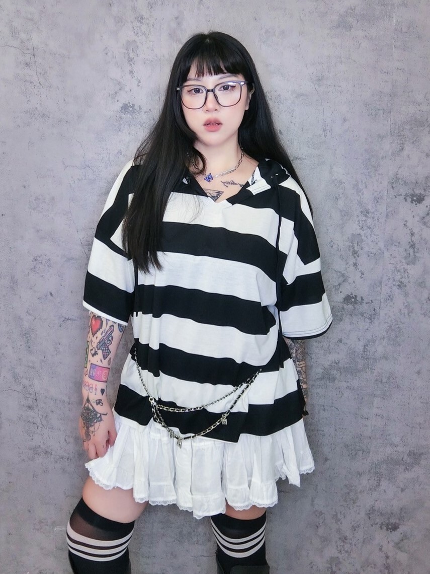 休閒連帽棉質條紋大T