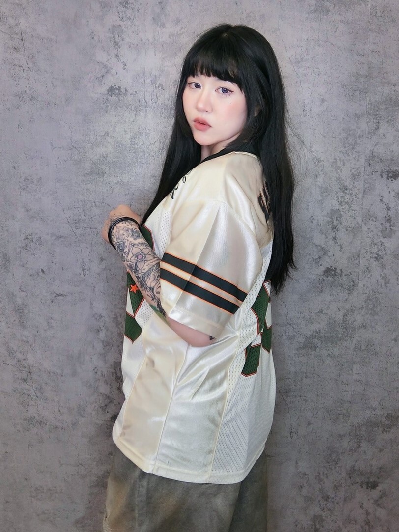 復古配色性格搭配數字球衣