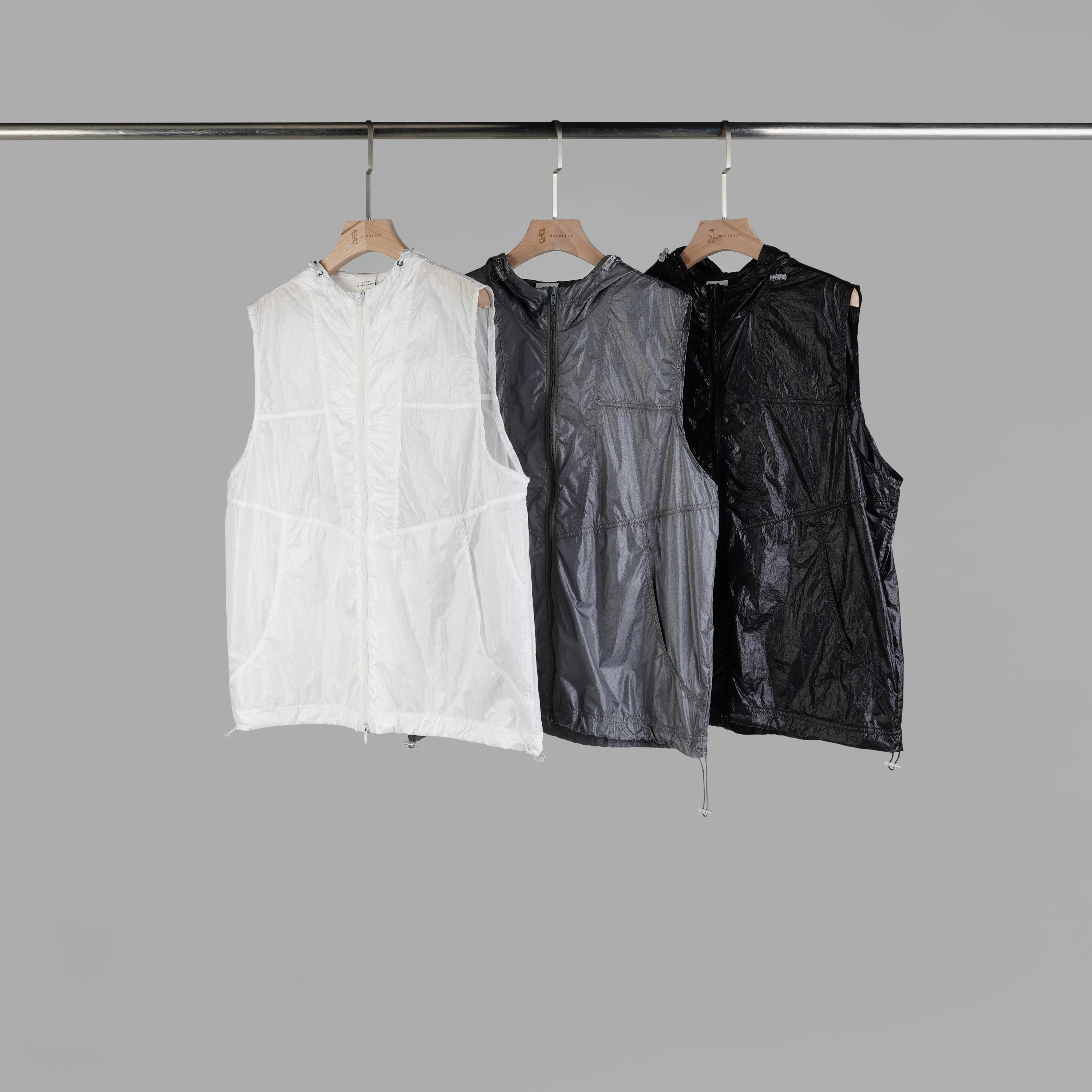 拼接抽繩連帽工裝背心 | 3色