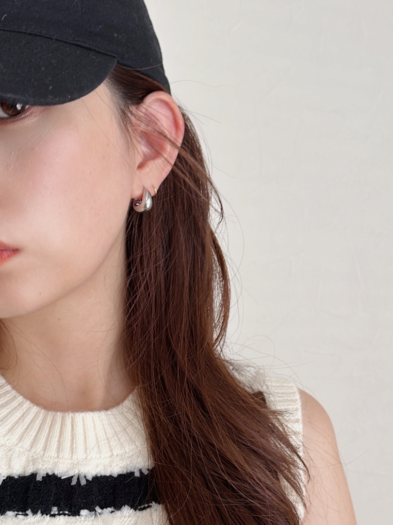 SS smooth curved hoop pierce