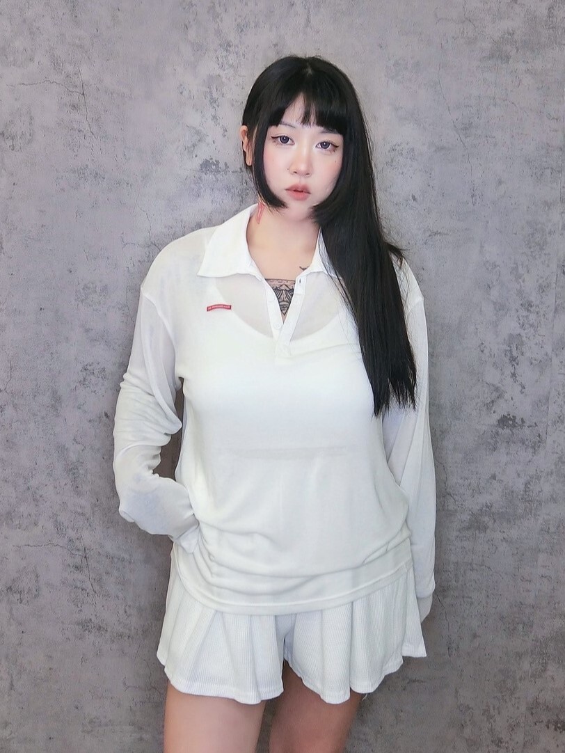 性格外搭透膚落肩polo衫